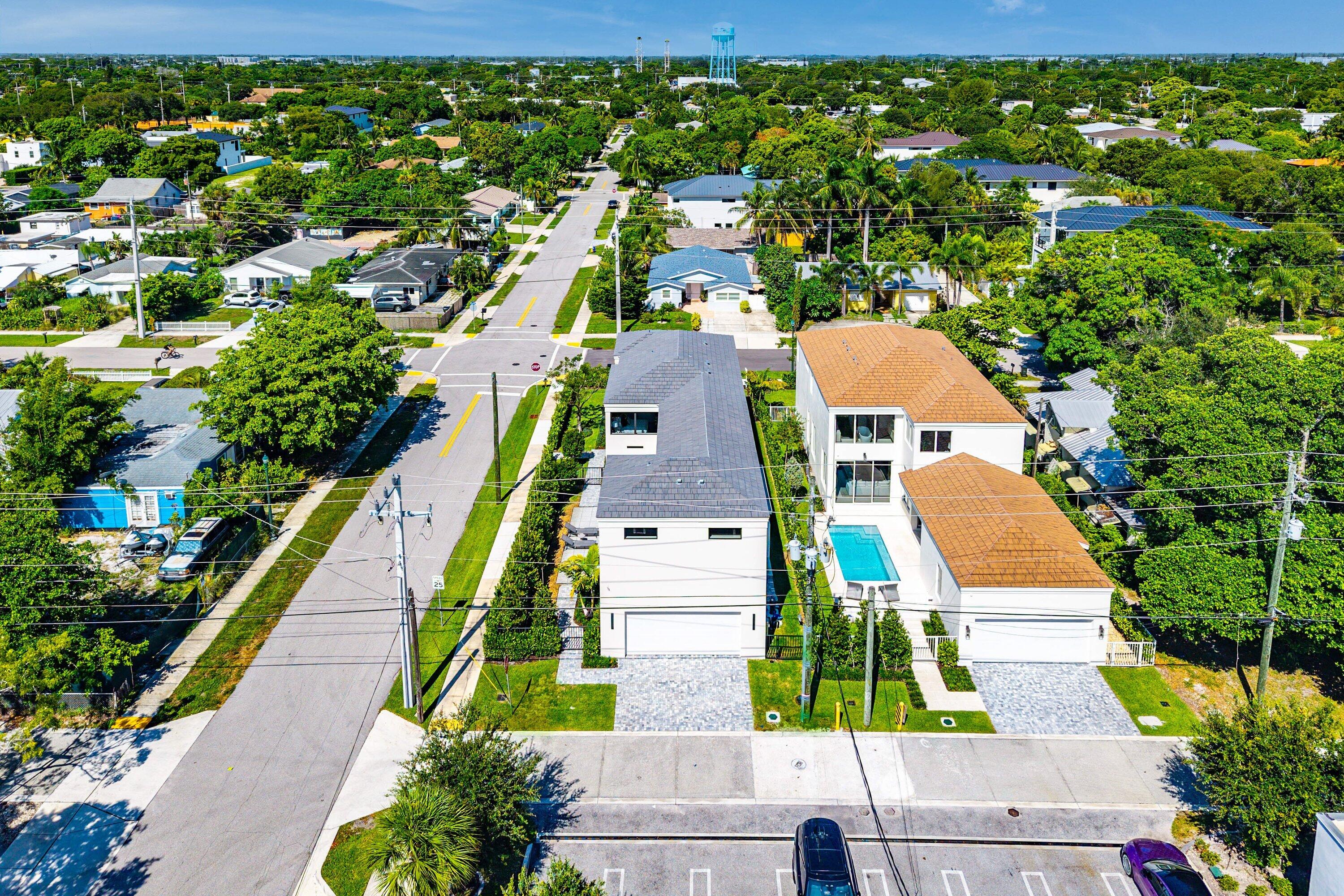 521 SE 4TH Avenue