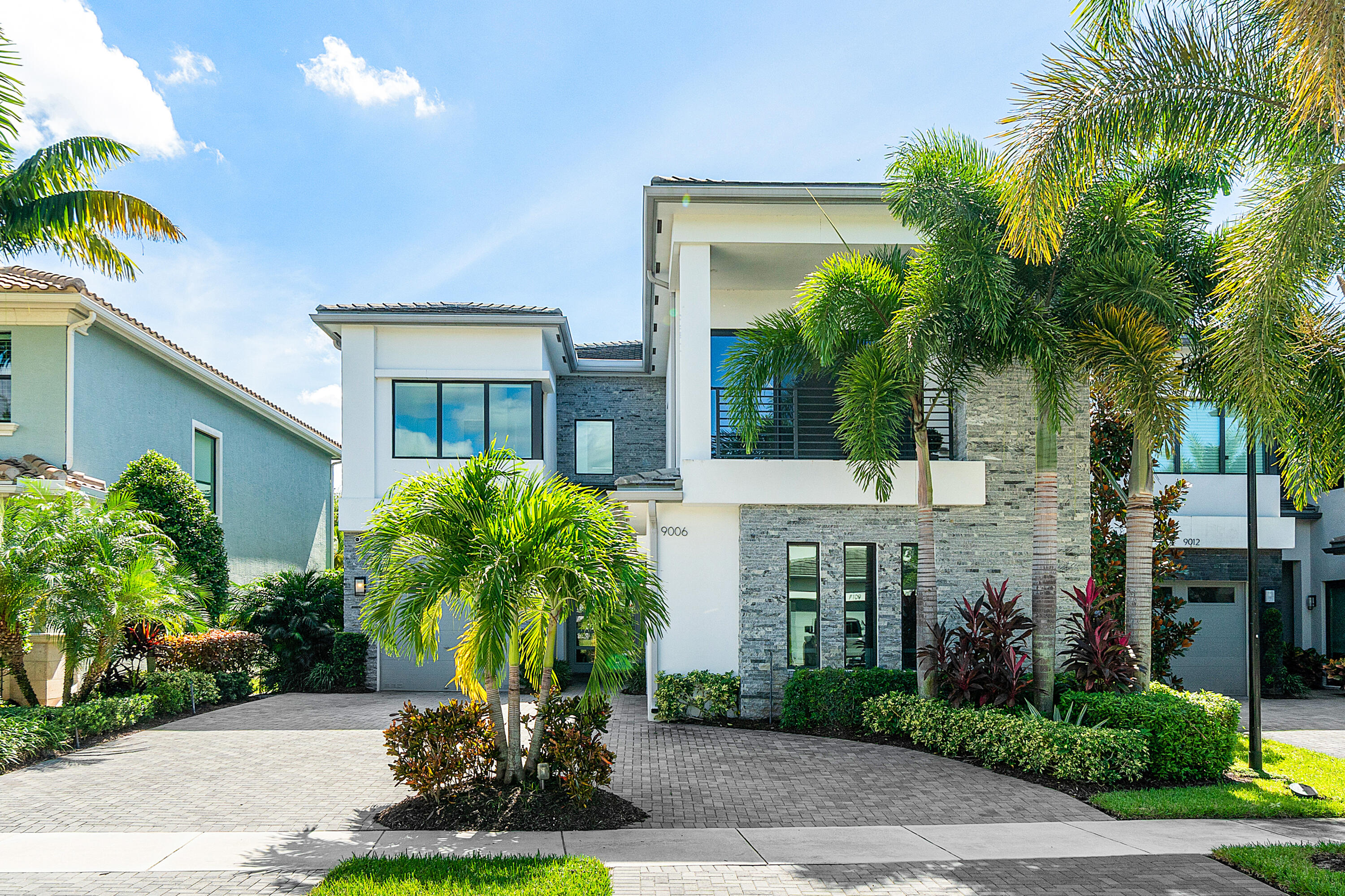 9006 Dulcetto Court