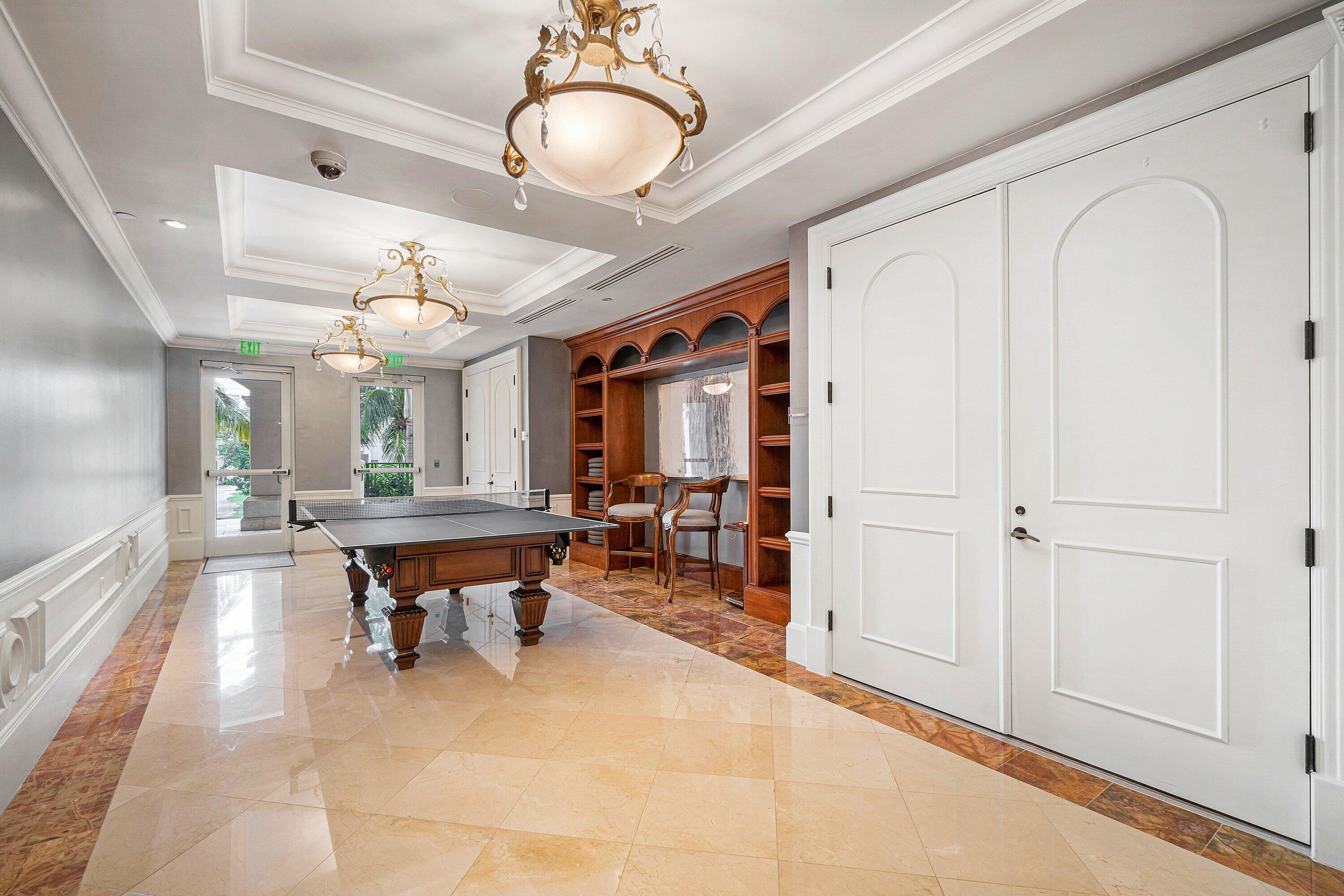 1 N OCEAN Boulevard 207