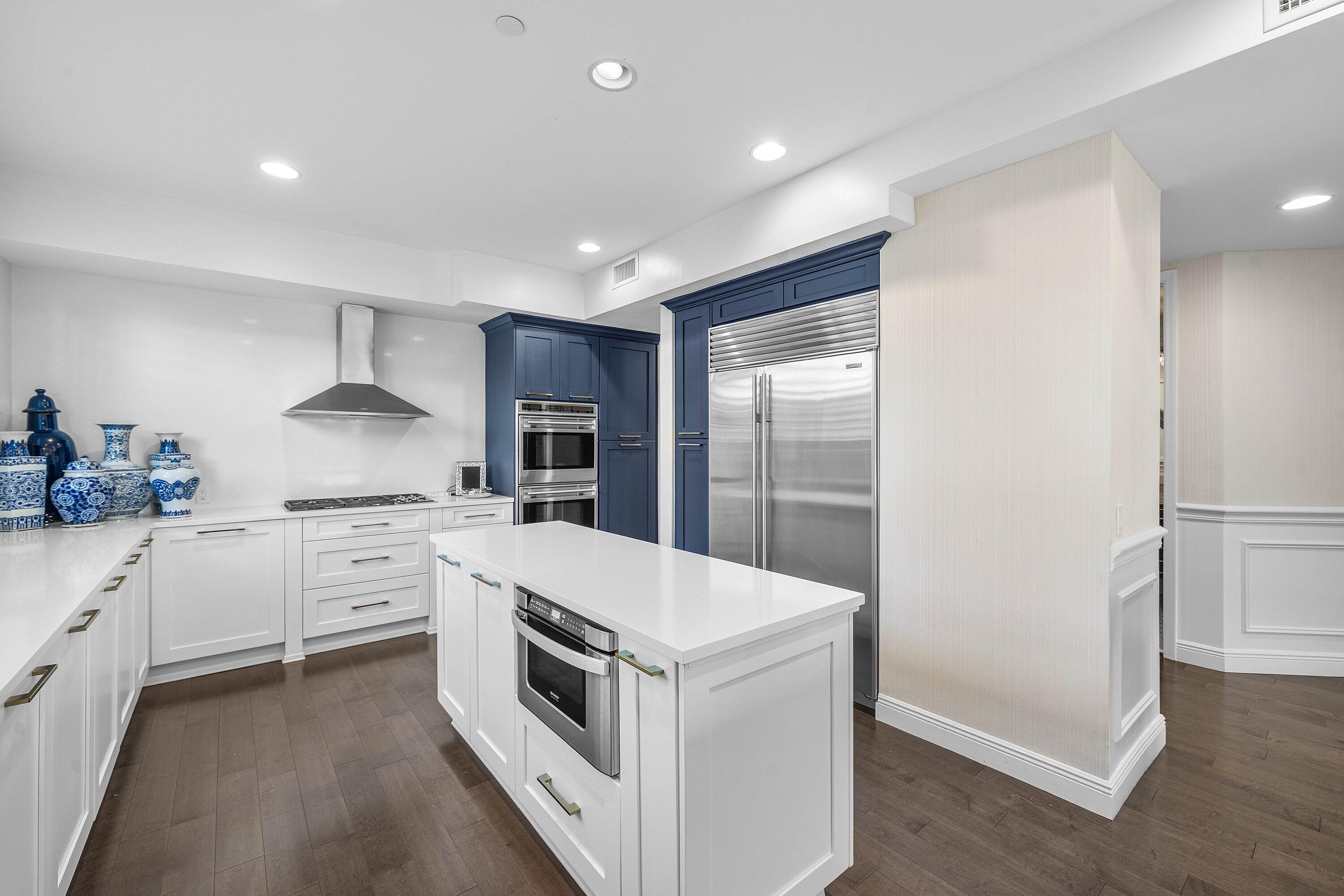 1 N OCEAN Boulevard 207