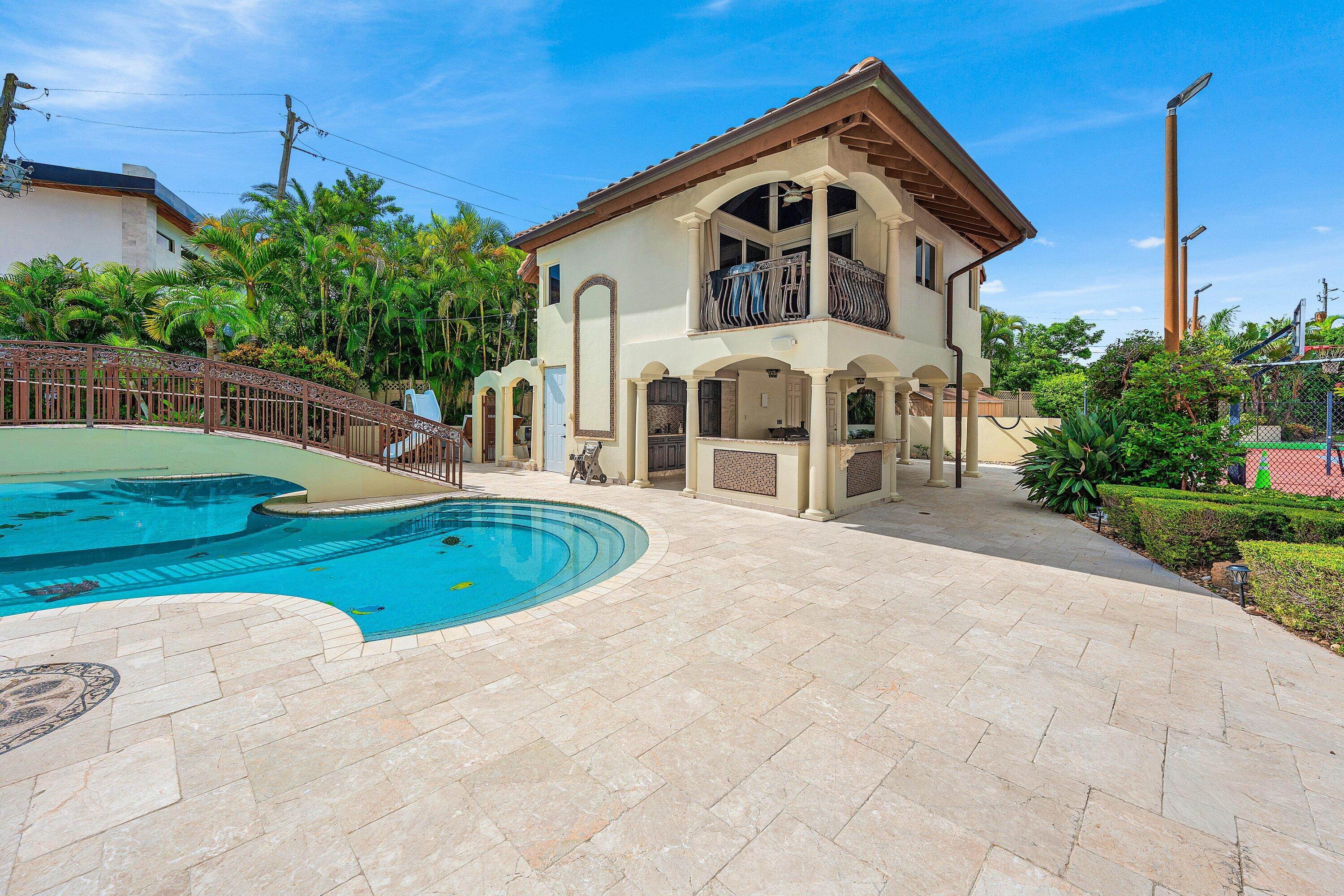 3100 NE 46th Street