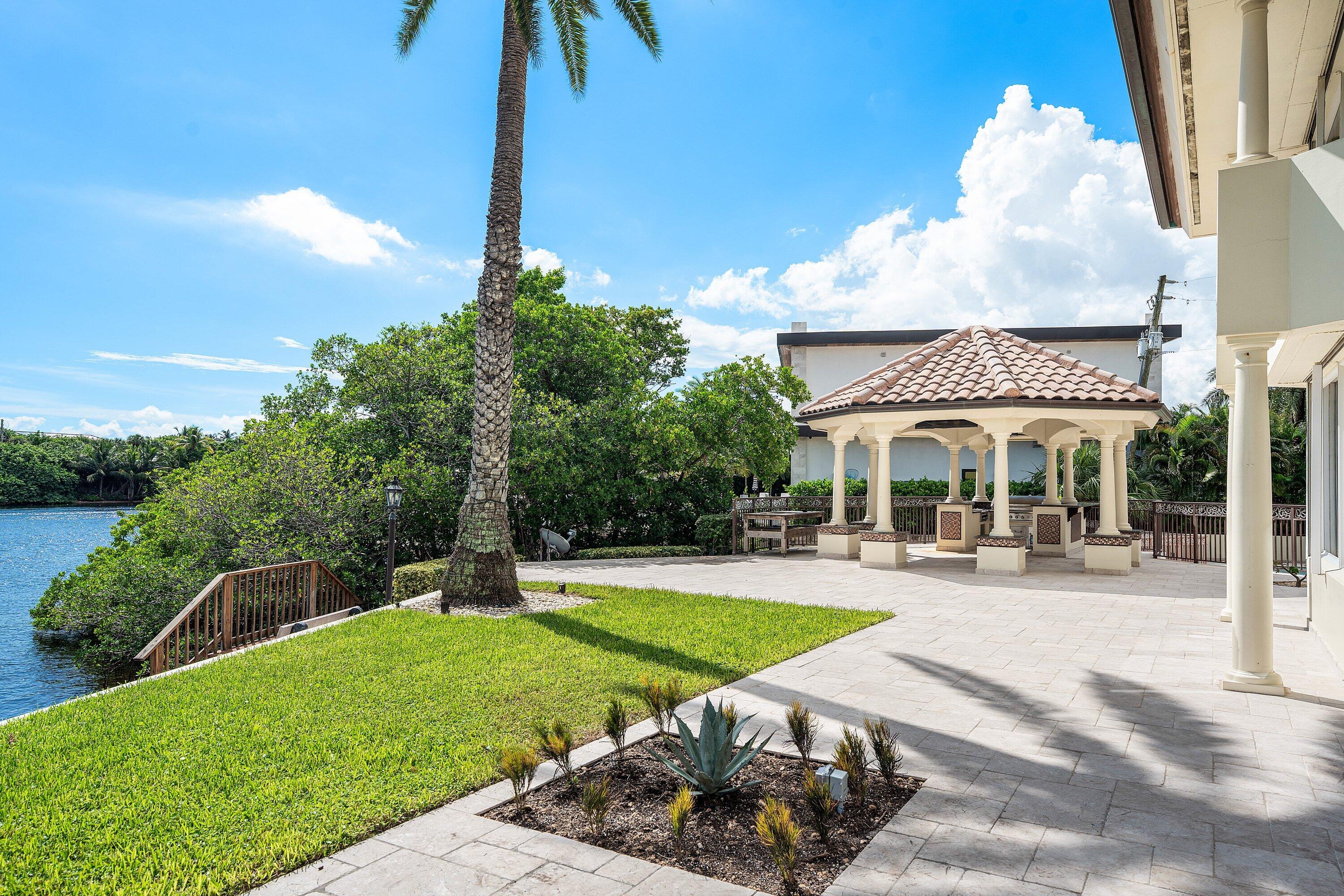 3100 NE 46th Street