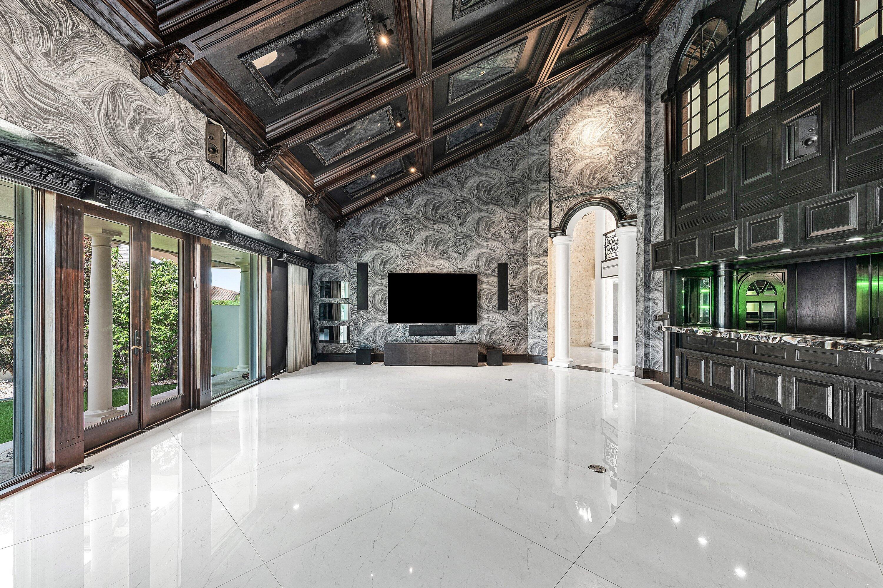 3100 NE 46th Street