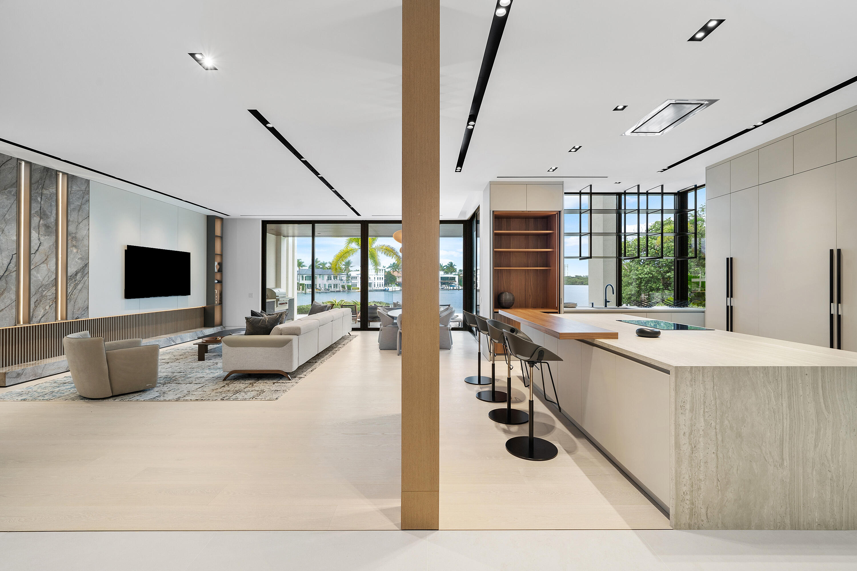 829 ORCHID Drive