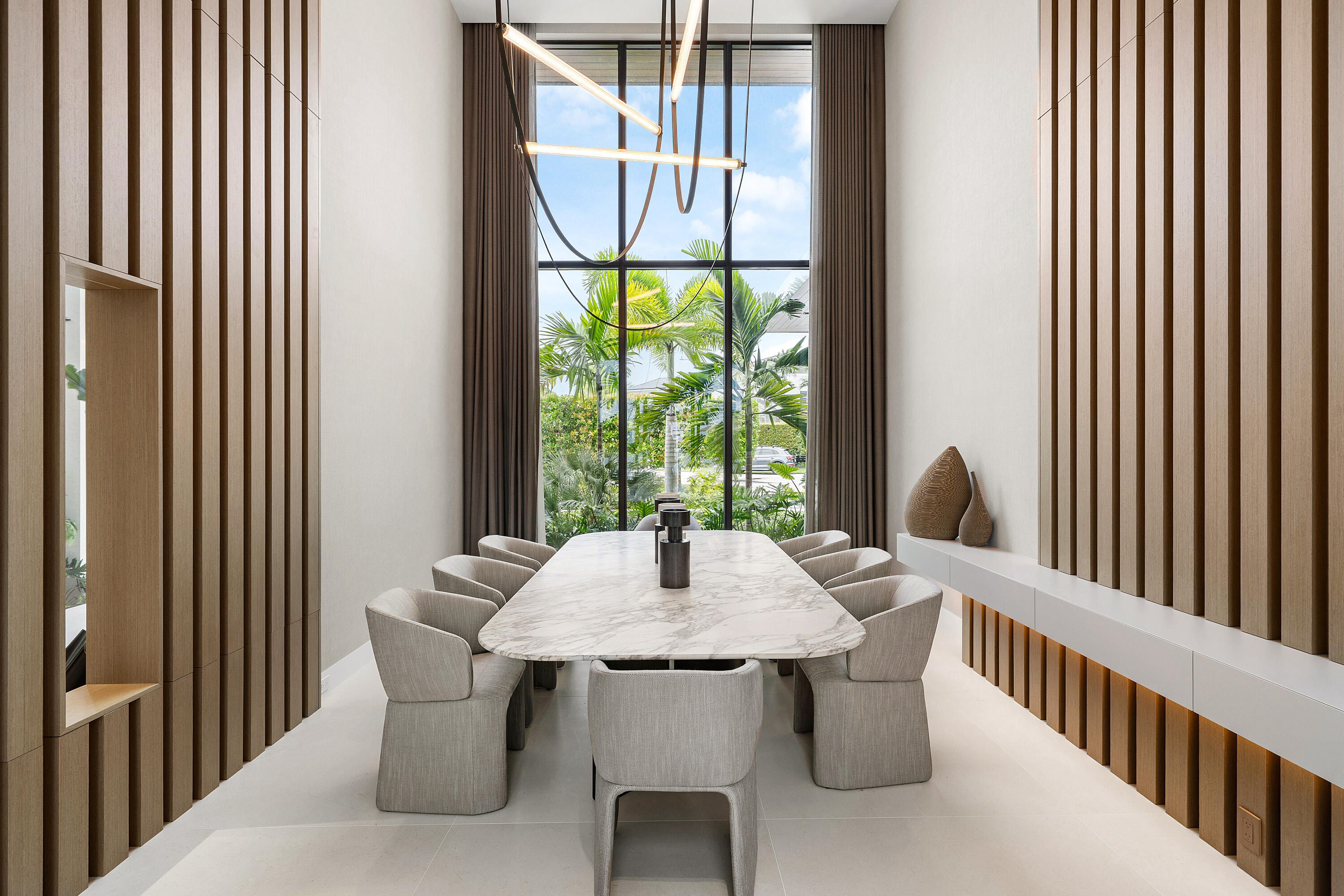 829 ORCHID Drive