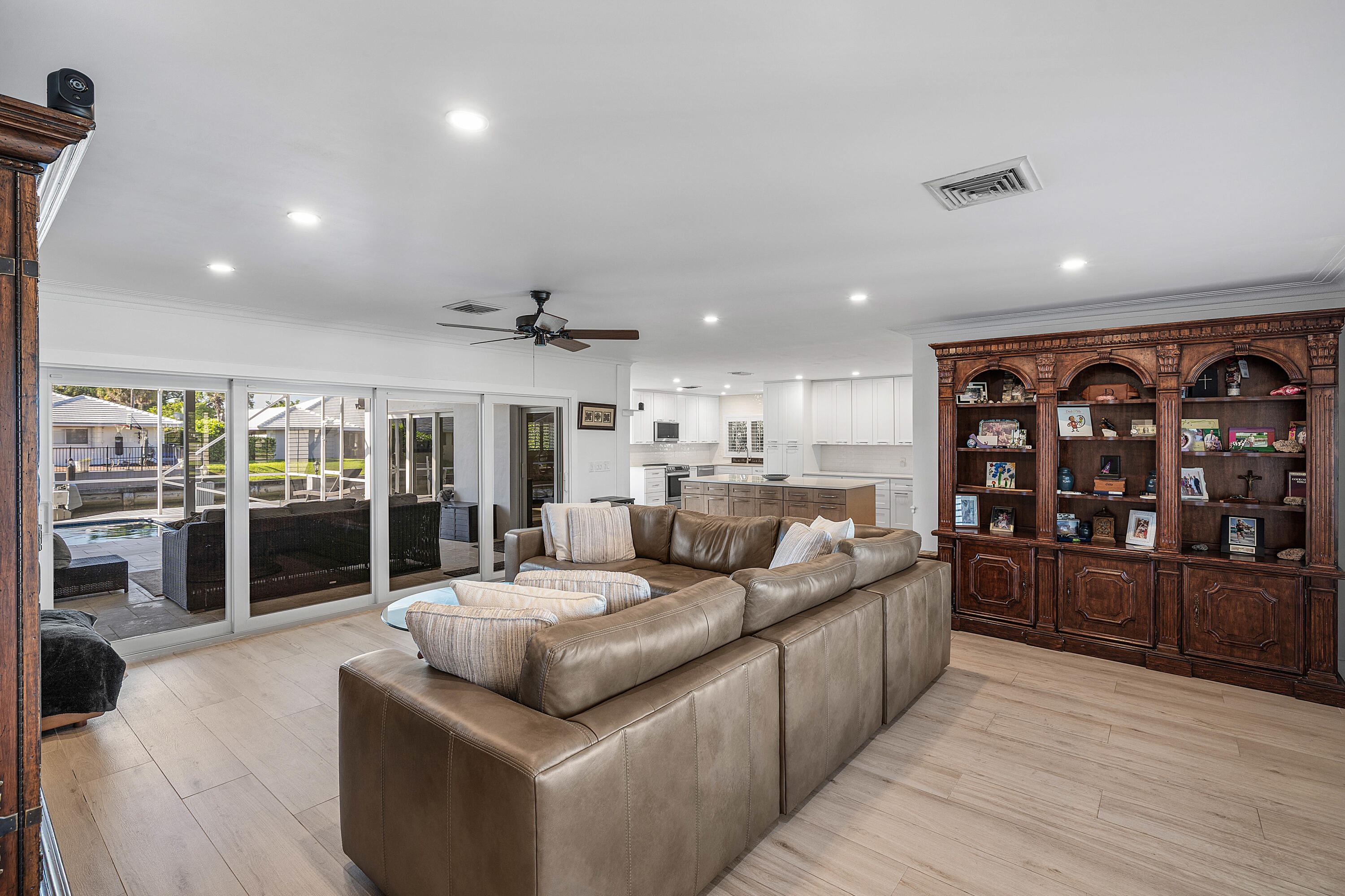 744 Peachtree Lane