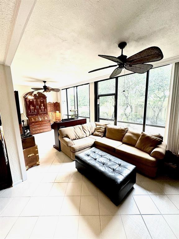 11698 Briarwood Cir 1