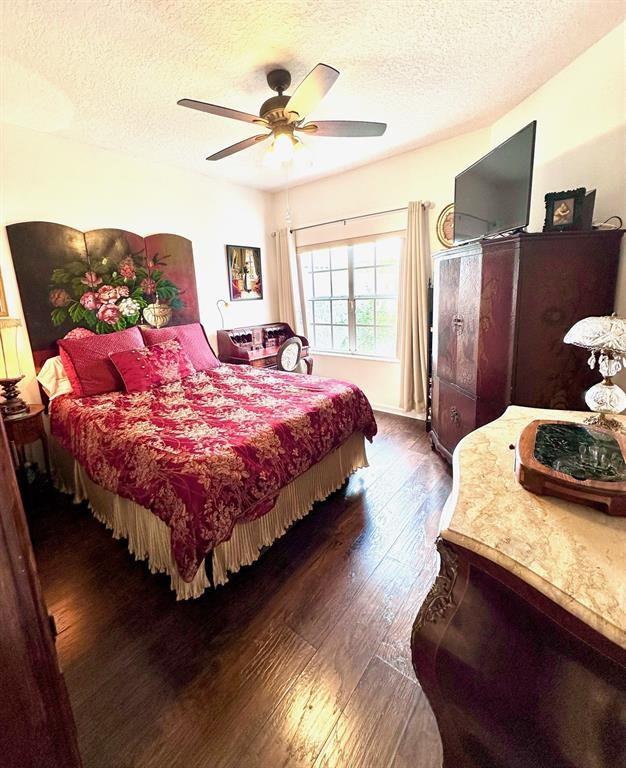 11698 Briarwood Cir 1