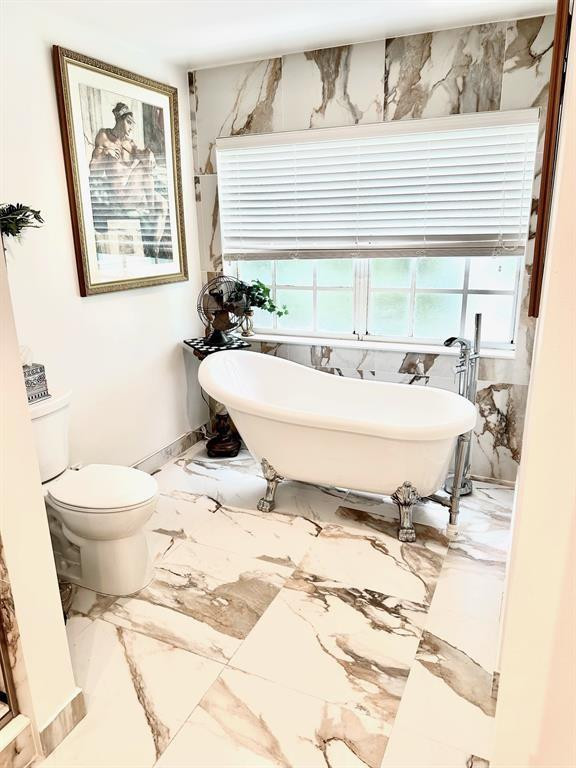 11698 Briarwood Cir 1