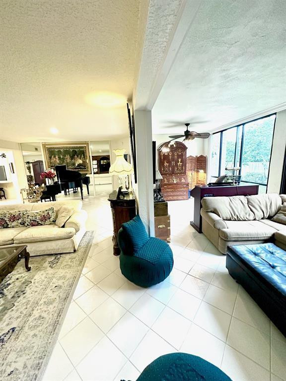 11698 Briarwood Cir 1