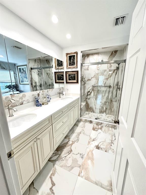 11698 Briarwood Cir 1