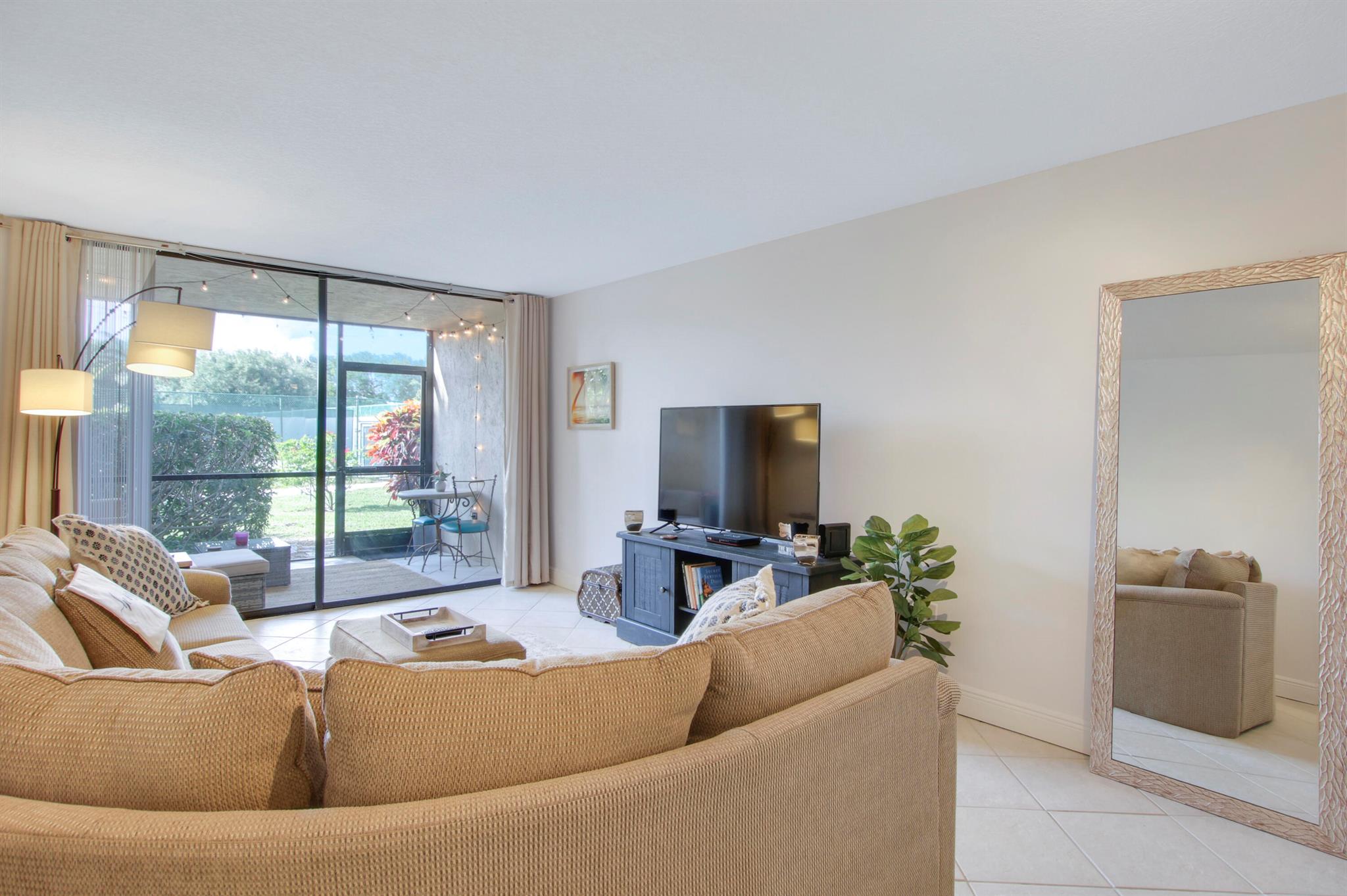 755 Dotterel Road 1101