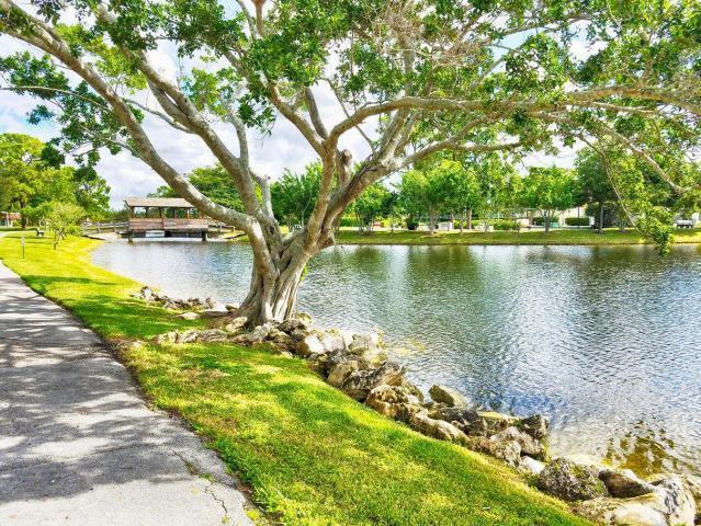 754 Nantucket Circle