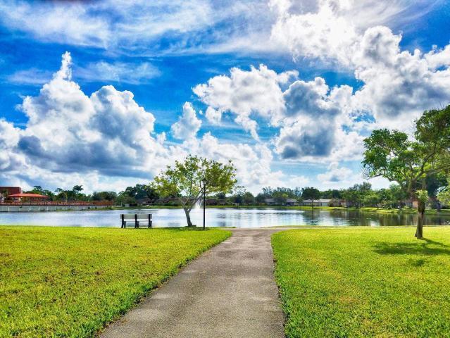 754 Nantucket Circle