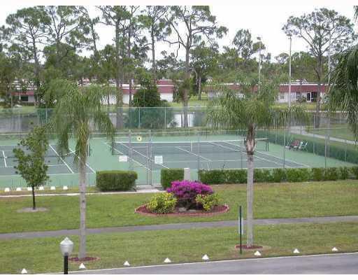 754 Nantucket Circle