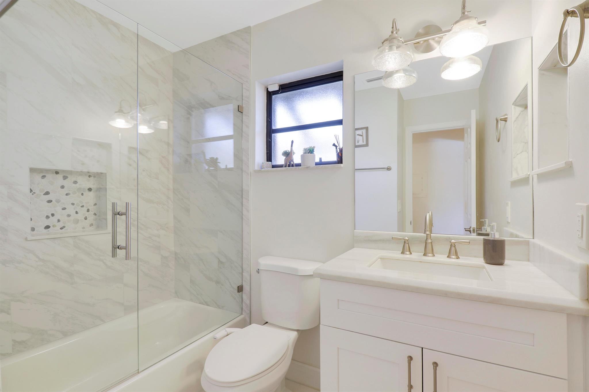 3 Via De Casas Norte