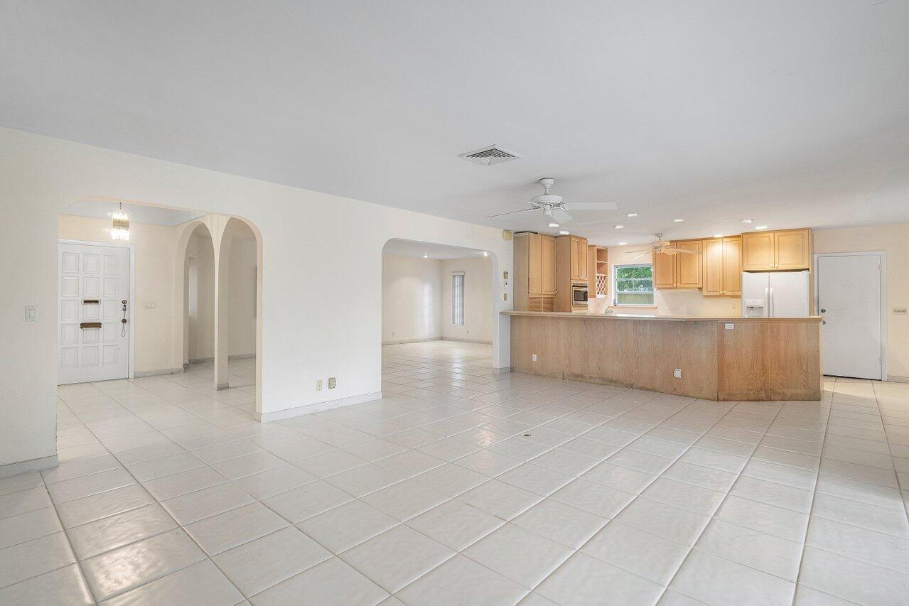 1060 Spanish River Road