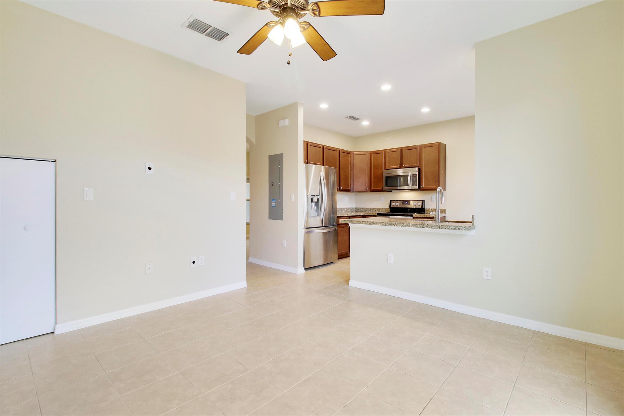 295 Lake Monterey Circle