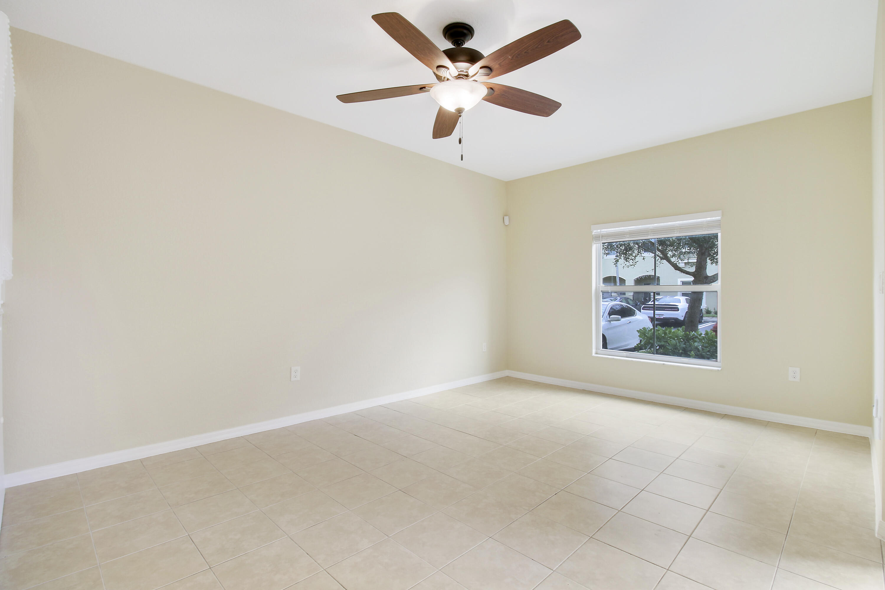 295 Lake Monterey Circle