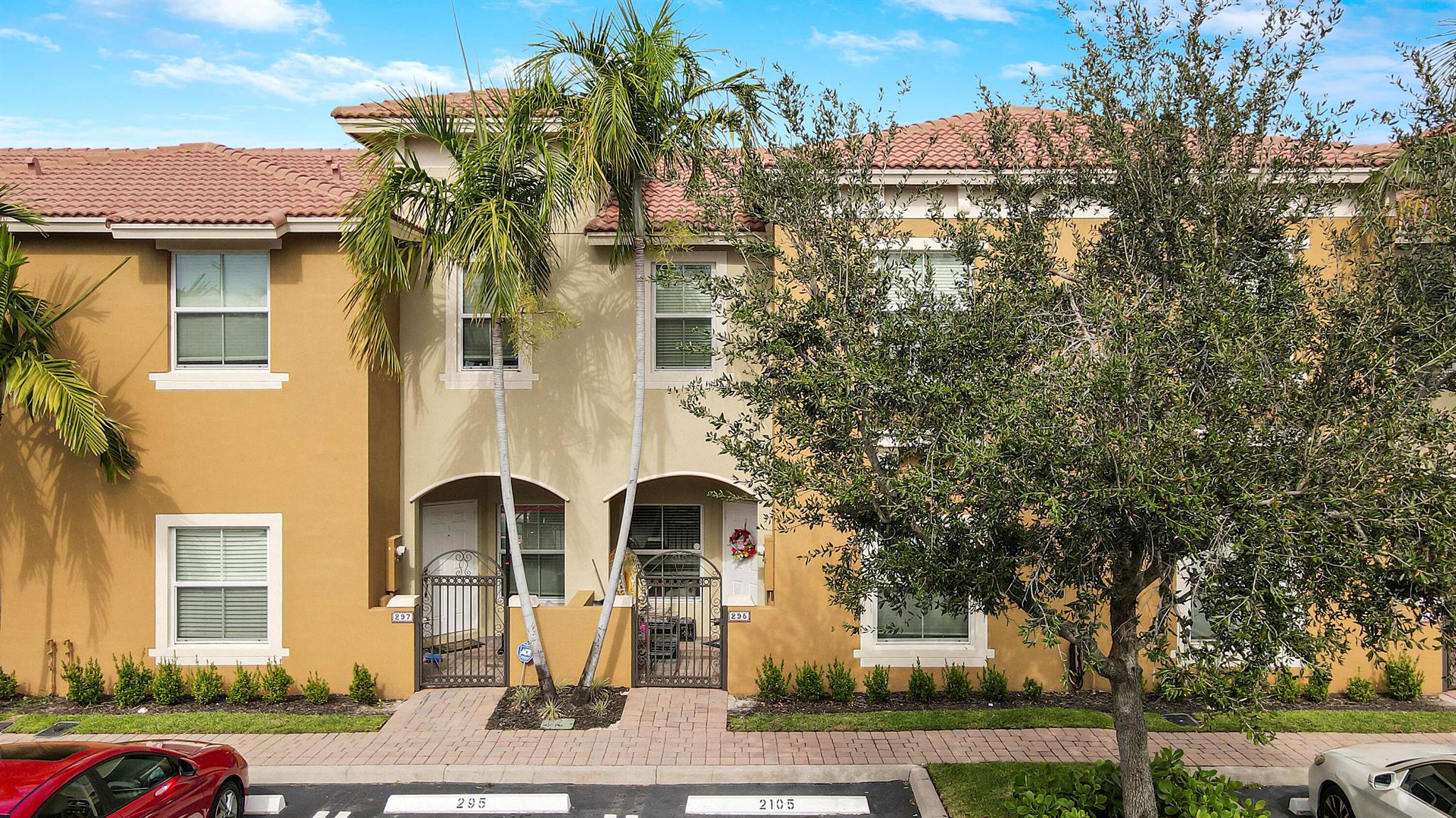 295 Lake Monterey Circle