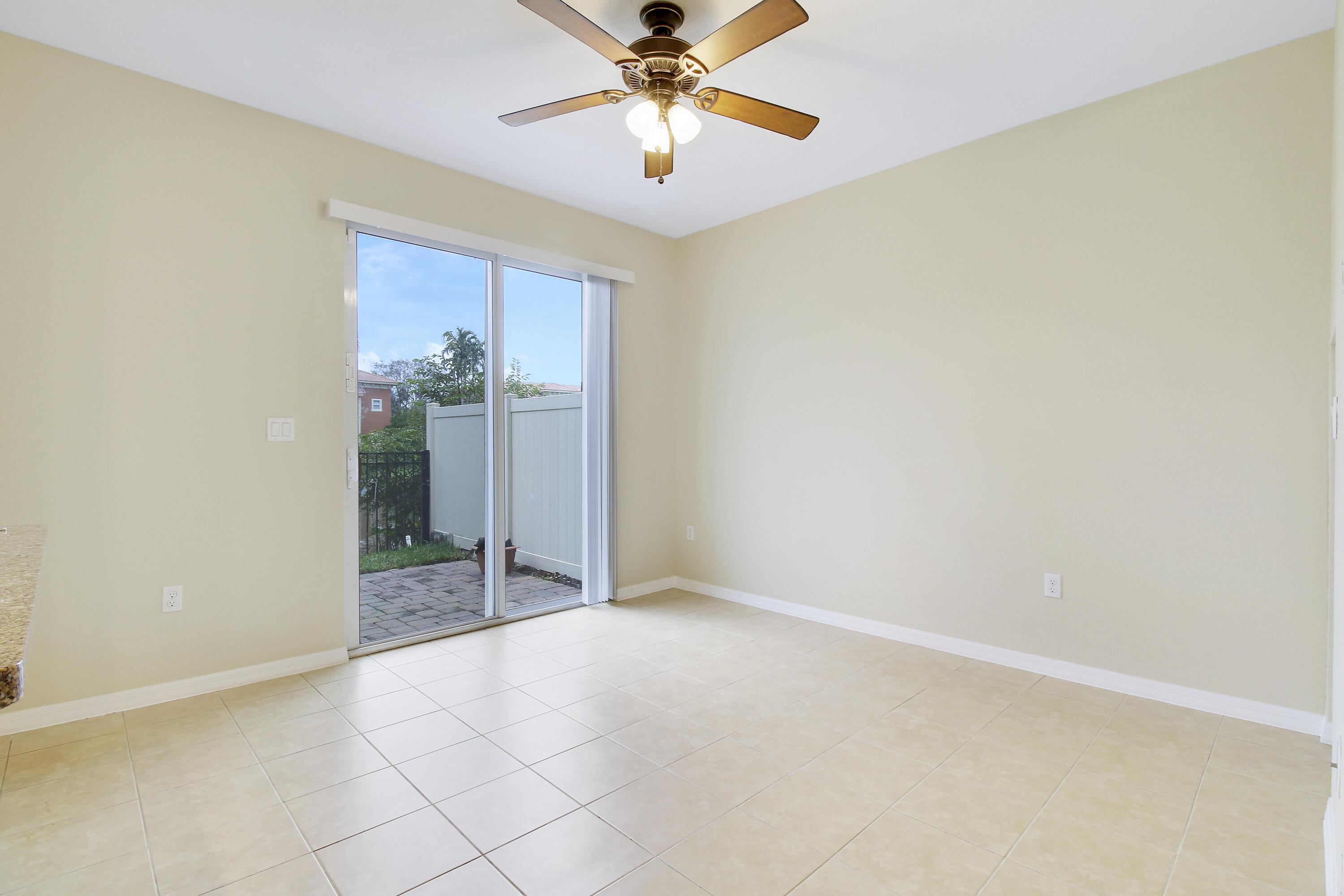 295 Lake Monterey Circle