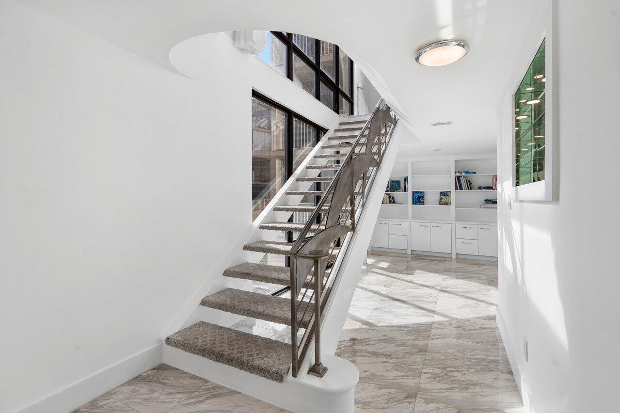 2155 S Ocean Boulevard 25