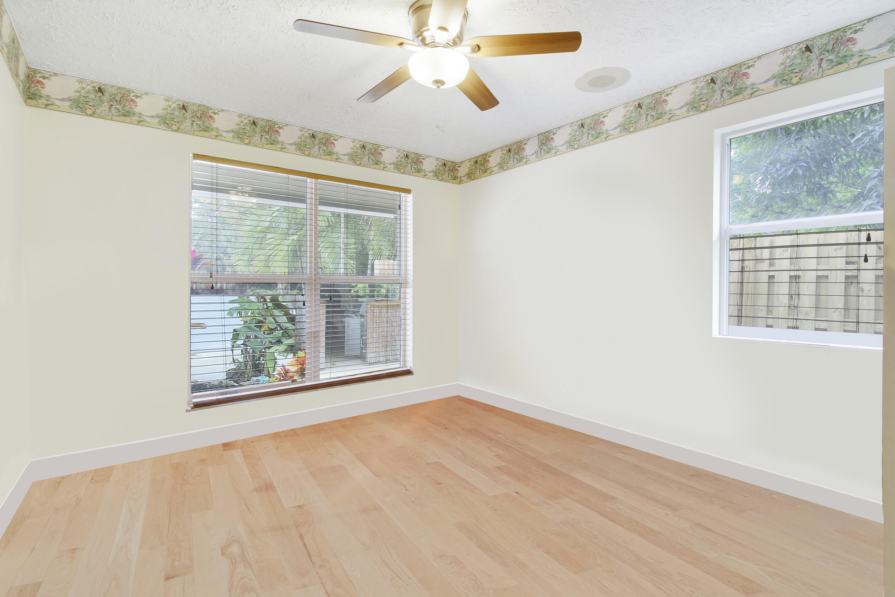 15354 96th Street N