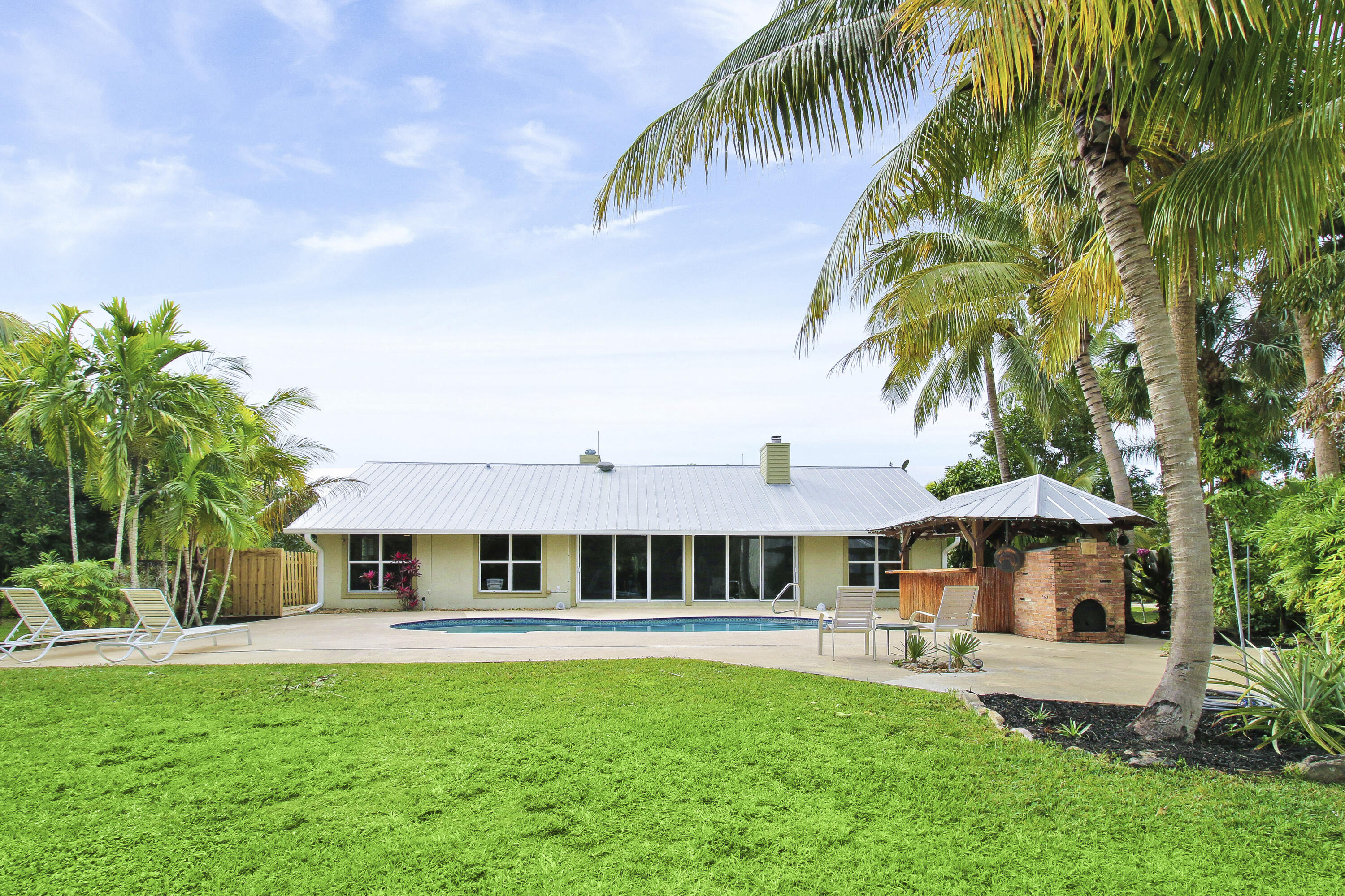 15354 96th Street N