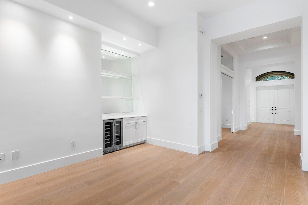 16566 Sagamore Bridge Way