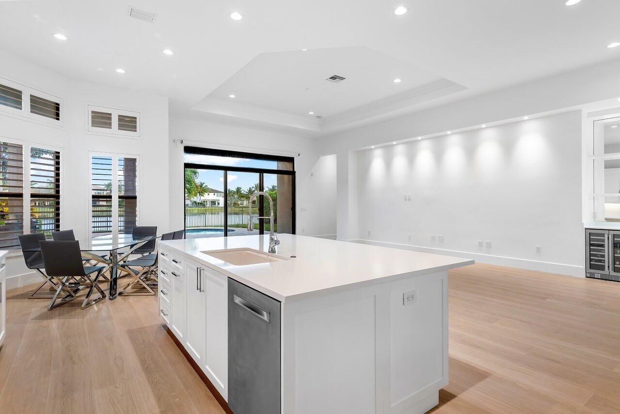 16566 Sagamore Bridge Way