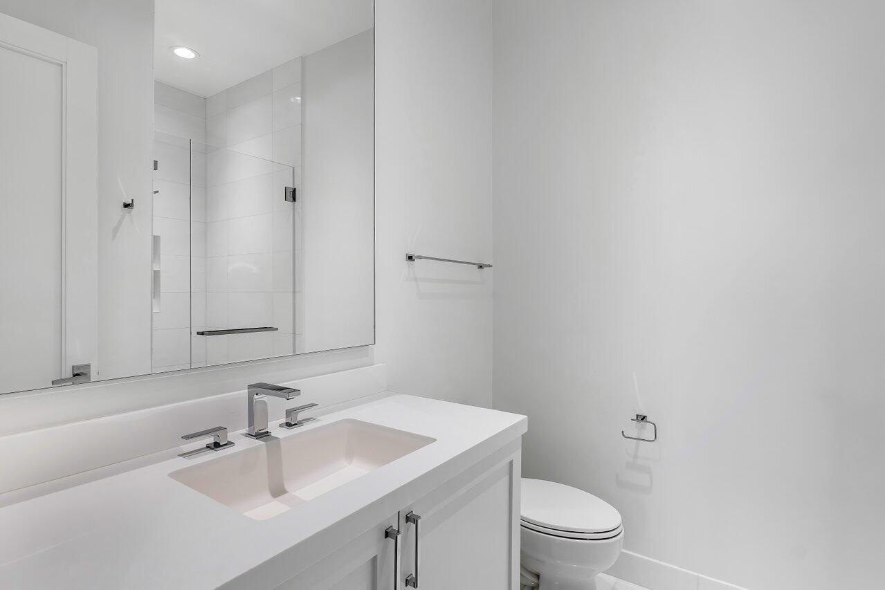 16566 Sagamore Bridge Way