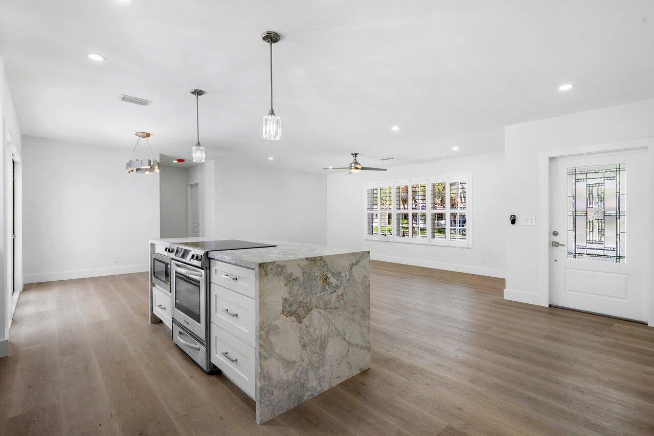 812 Cordova Drive