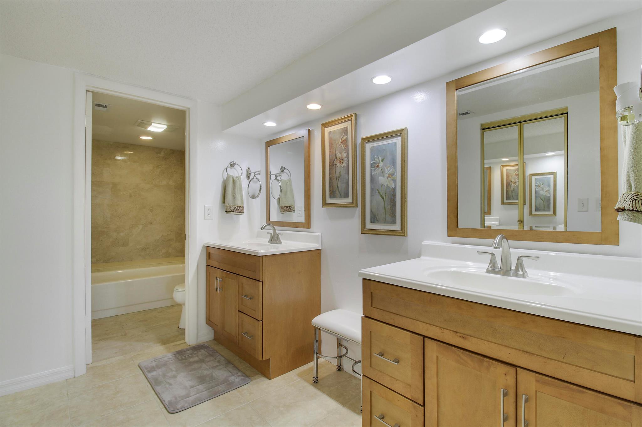 13833 Royal Palm Court C