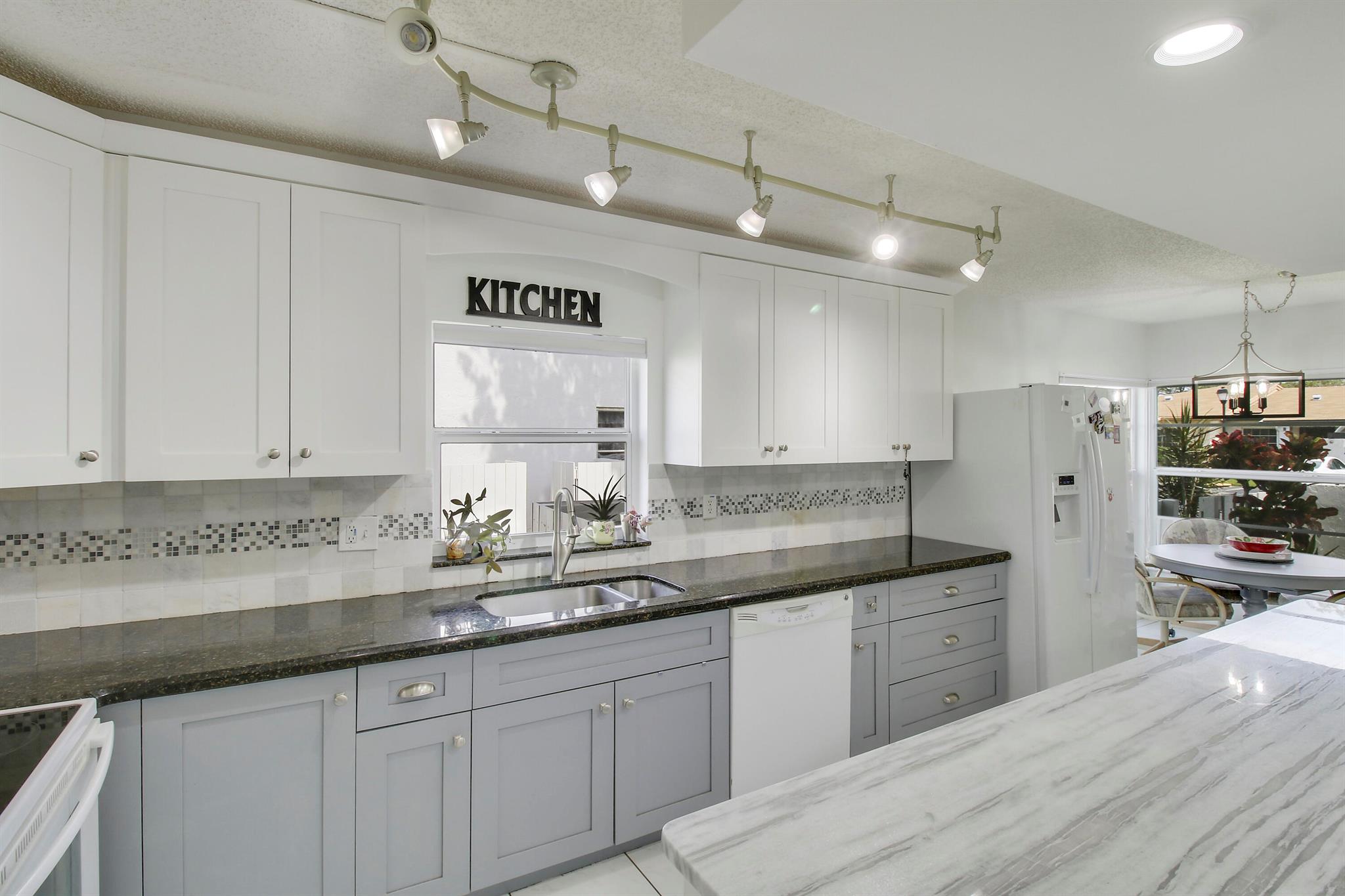 13833 Royal Palm Court C