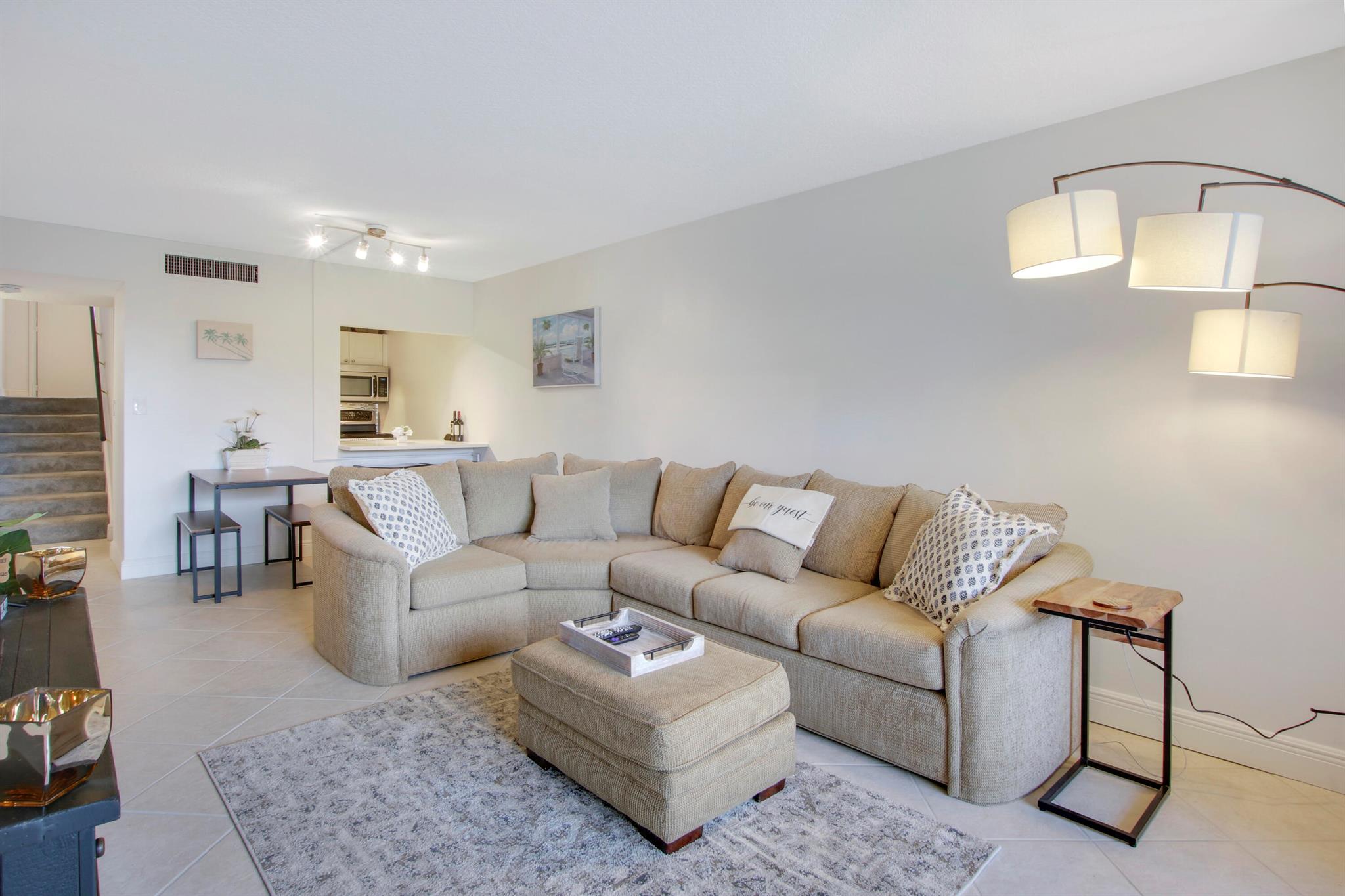 755 Dotterel Road 1101