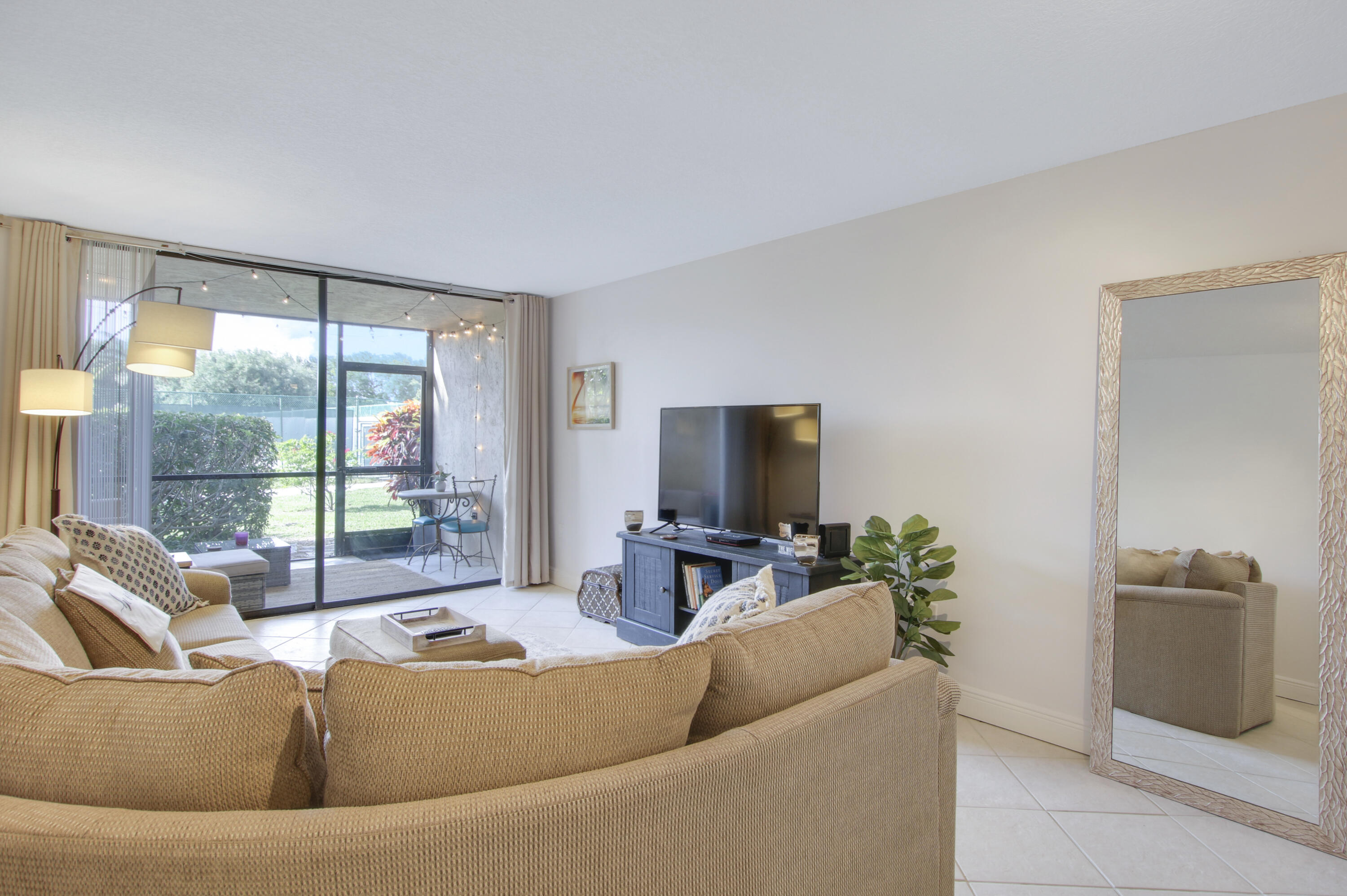 755 Dotterel Road 1101