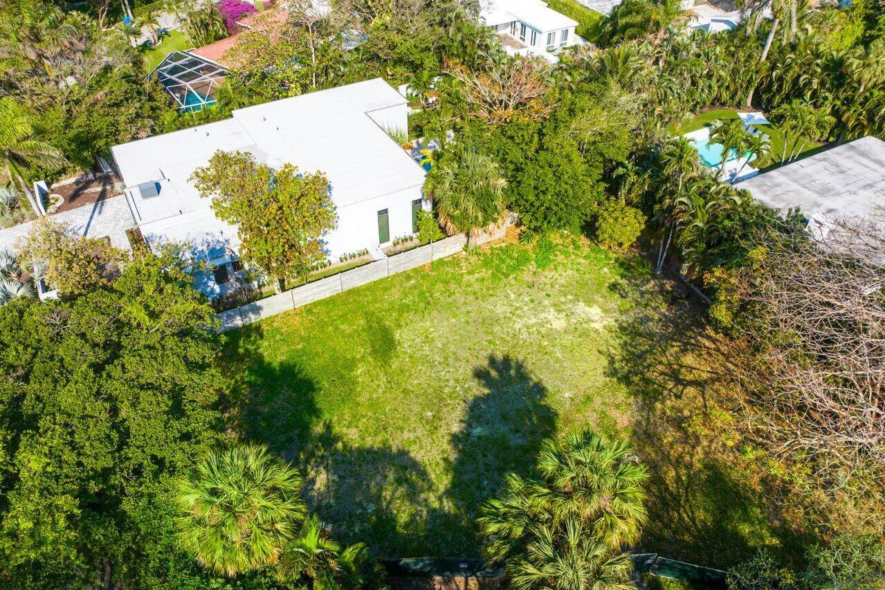 717 SE Atlantic Drive