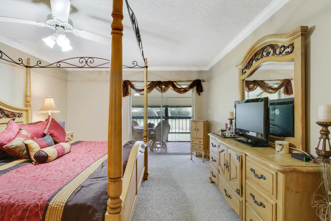 13525 Fishtail Palm Court D