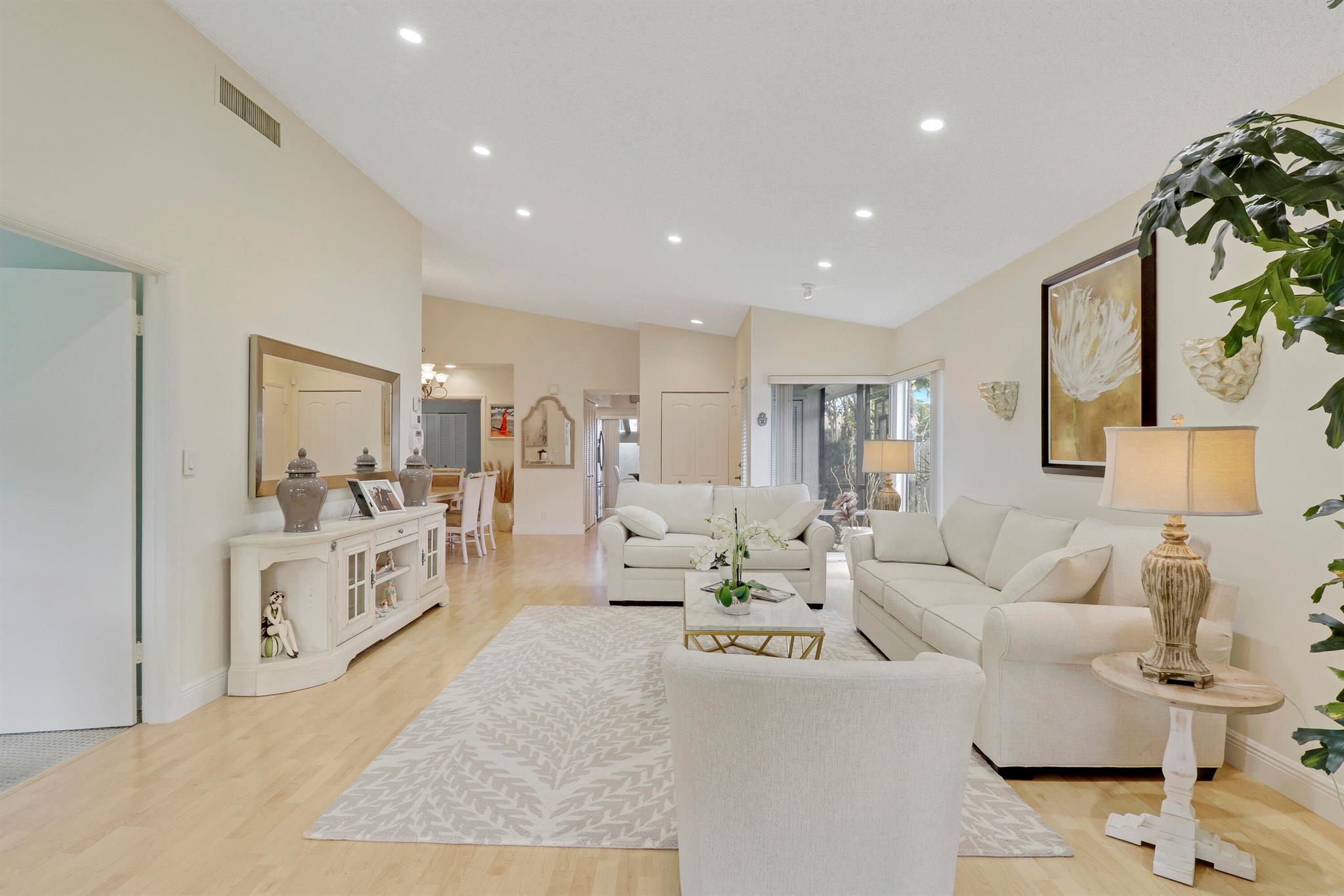 13522 Sabal Palm Court A