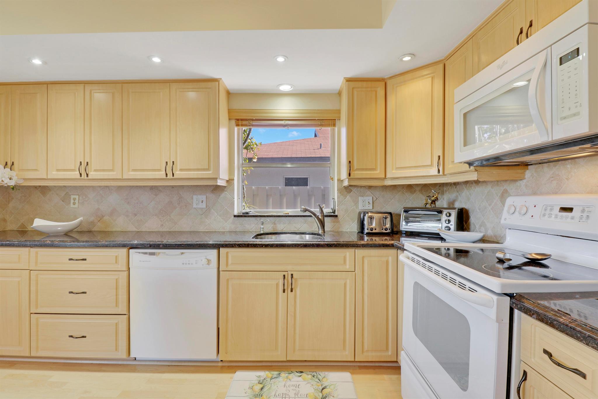 13522 Sabal Palm Court A