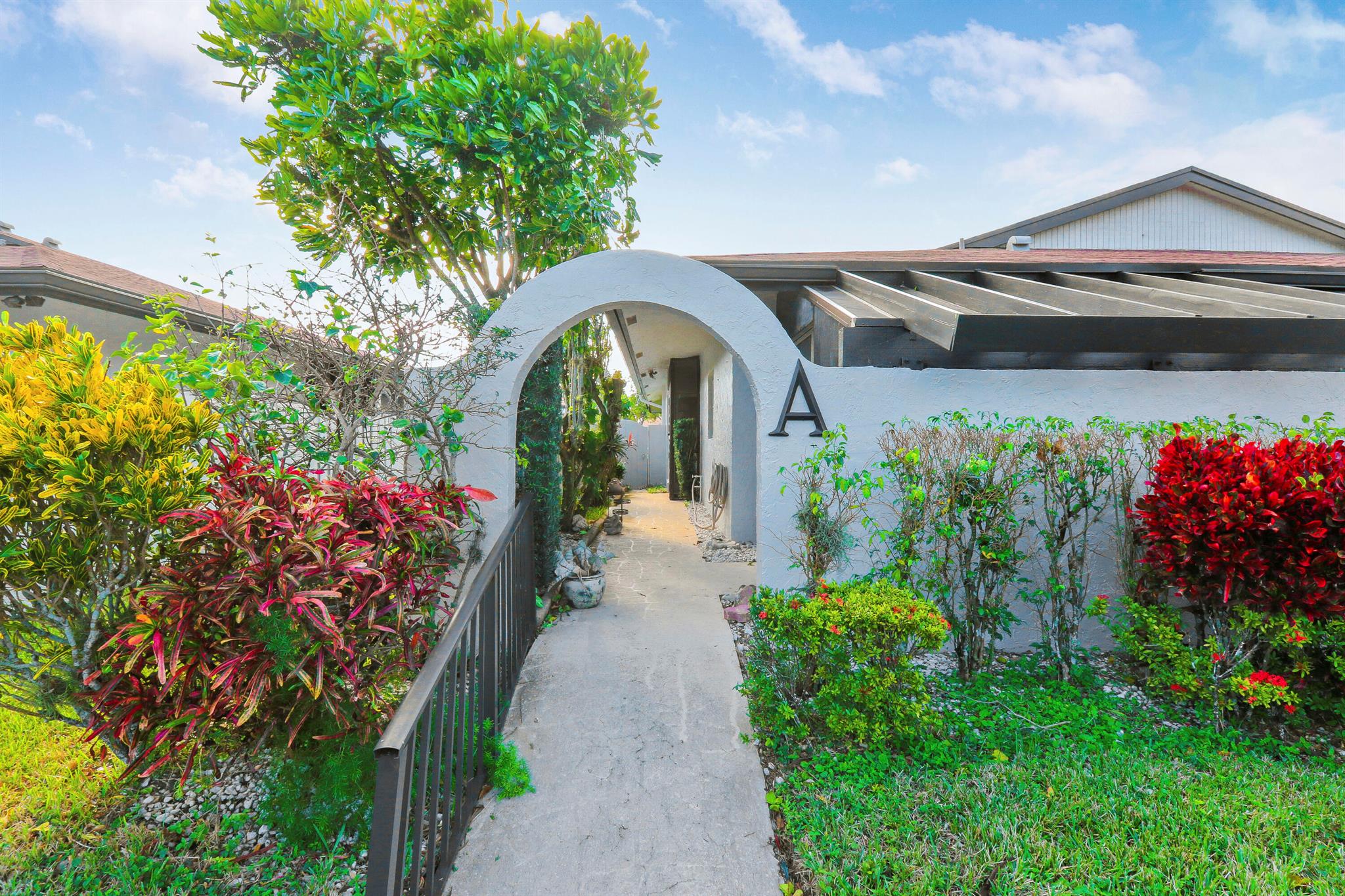 13522 Sabal Palm Court A