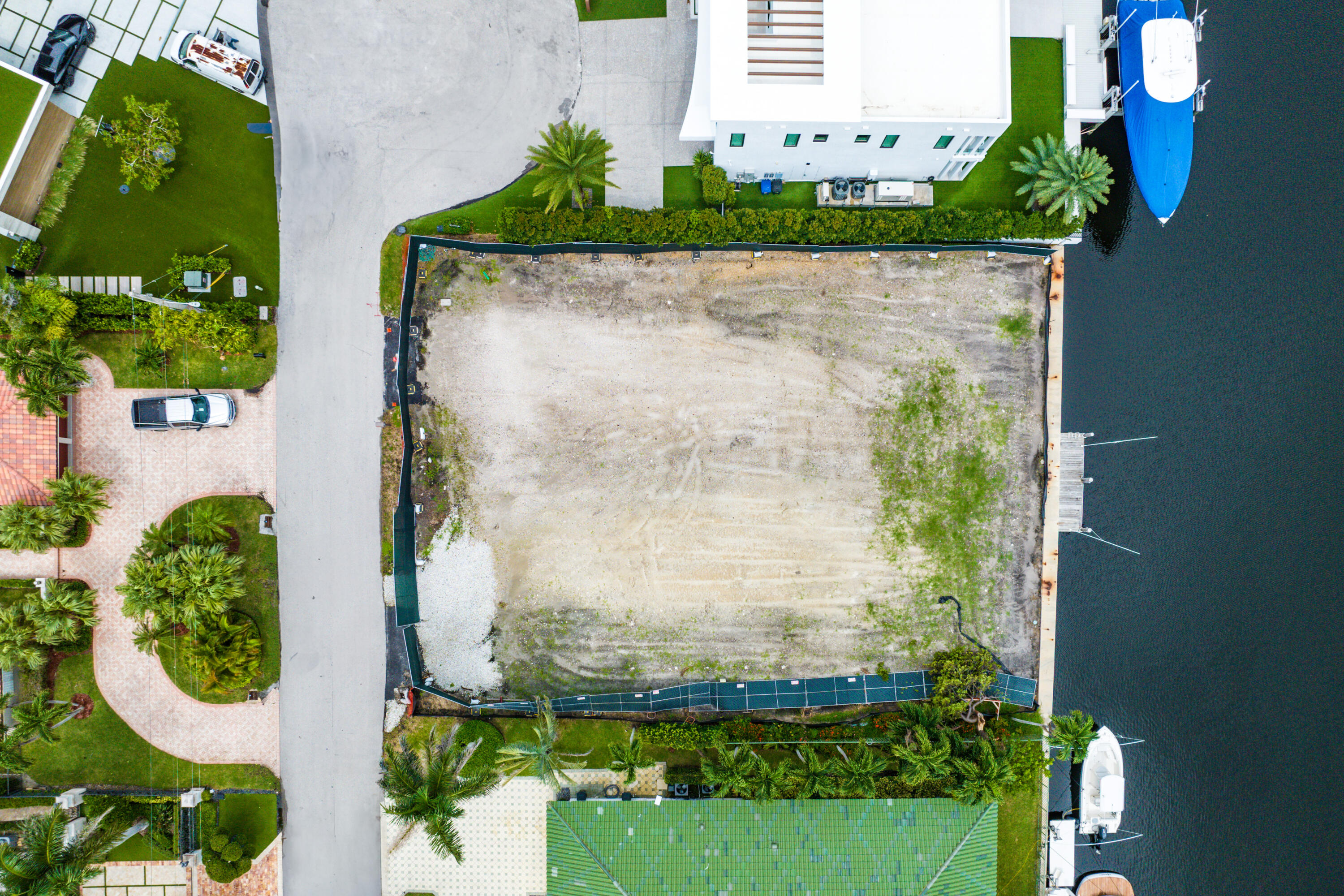 4211 Intracoastal Drive