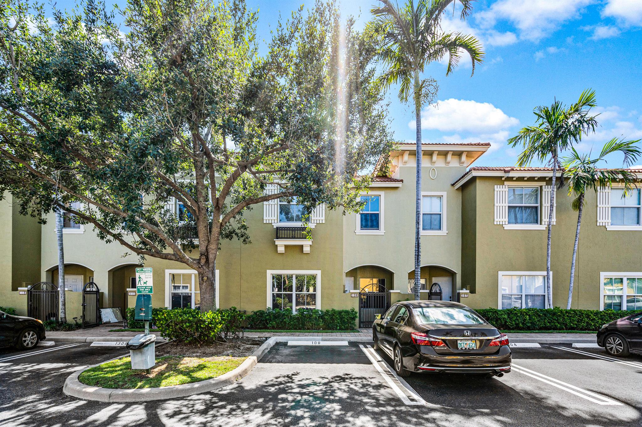 109 Lake Monterey Circle