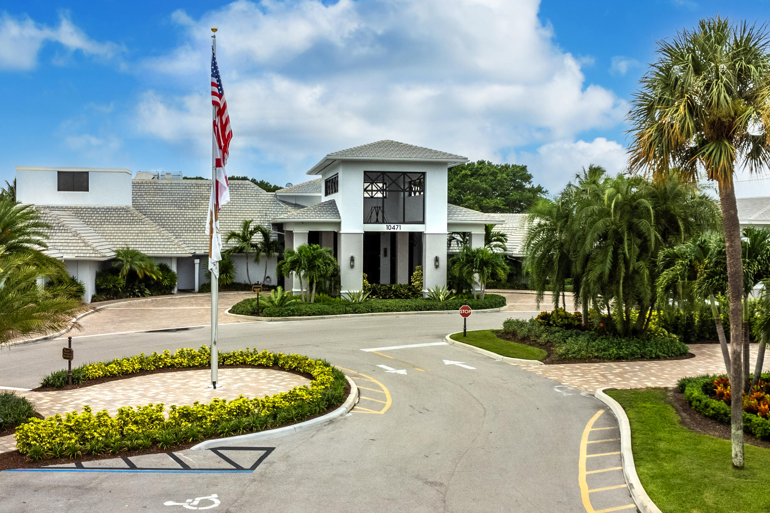 11319 Boca Woods Lane