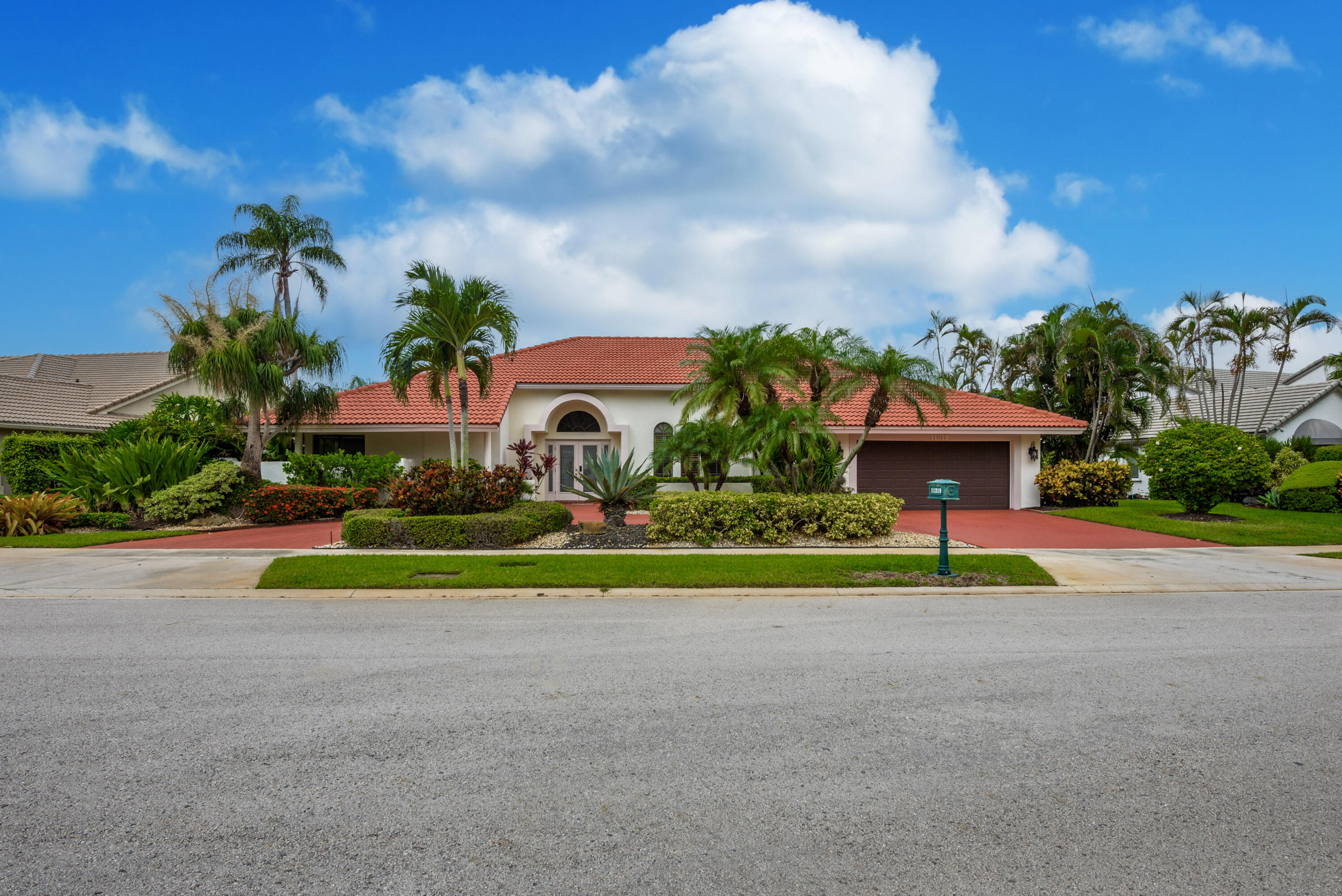11319 Boca Woods Lane