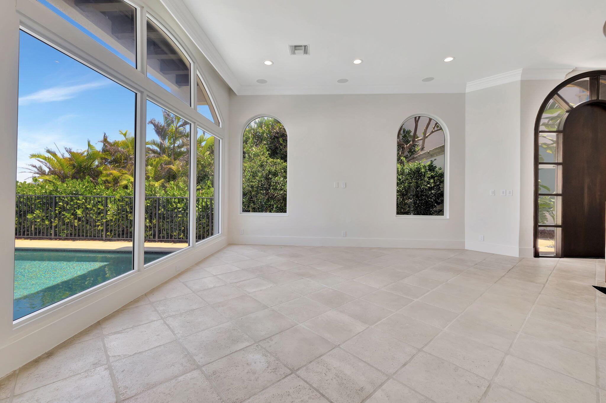 1713 S Ocean Boulevard