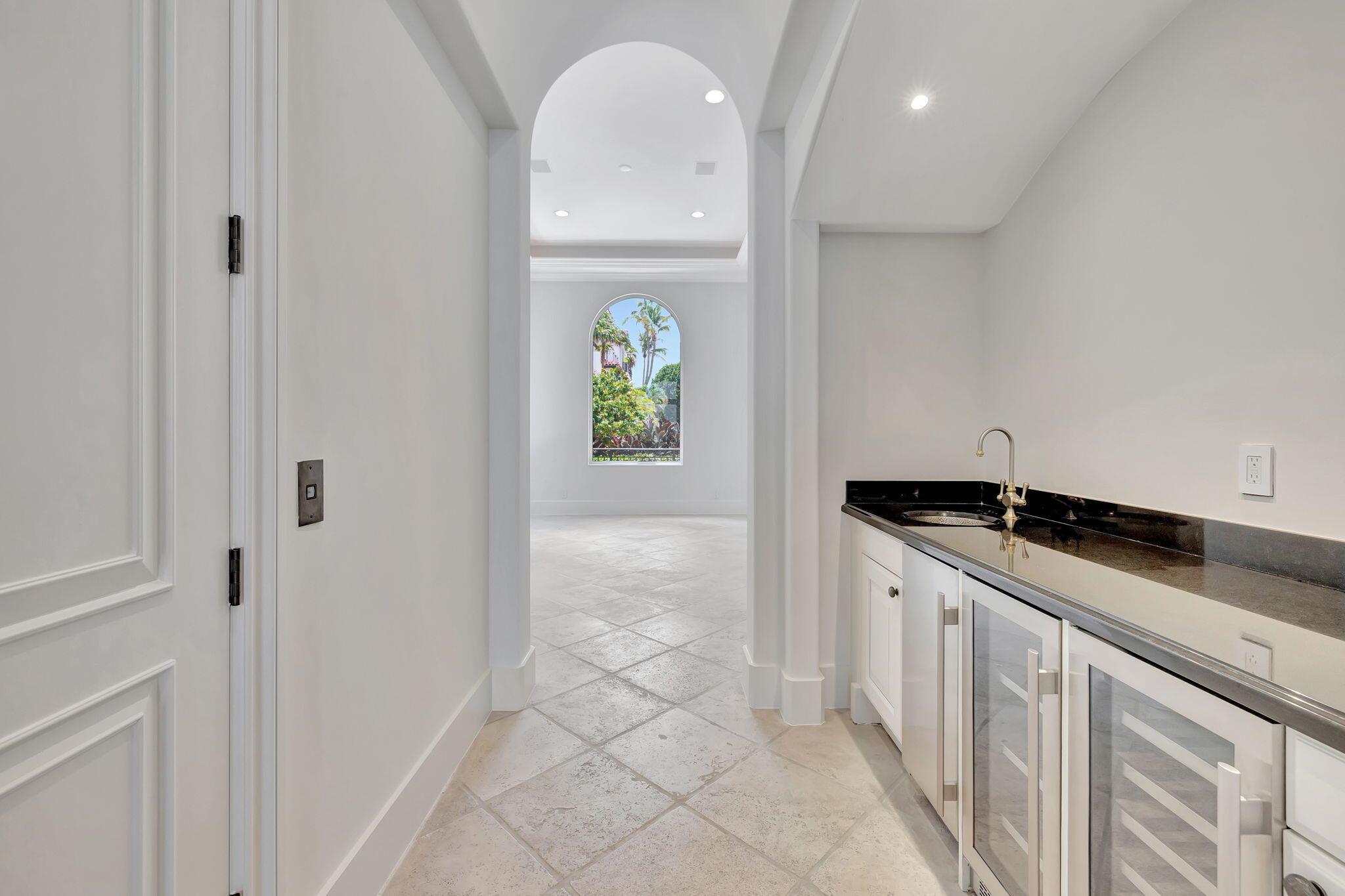 1713 S Ocean Boulevard