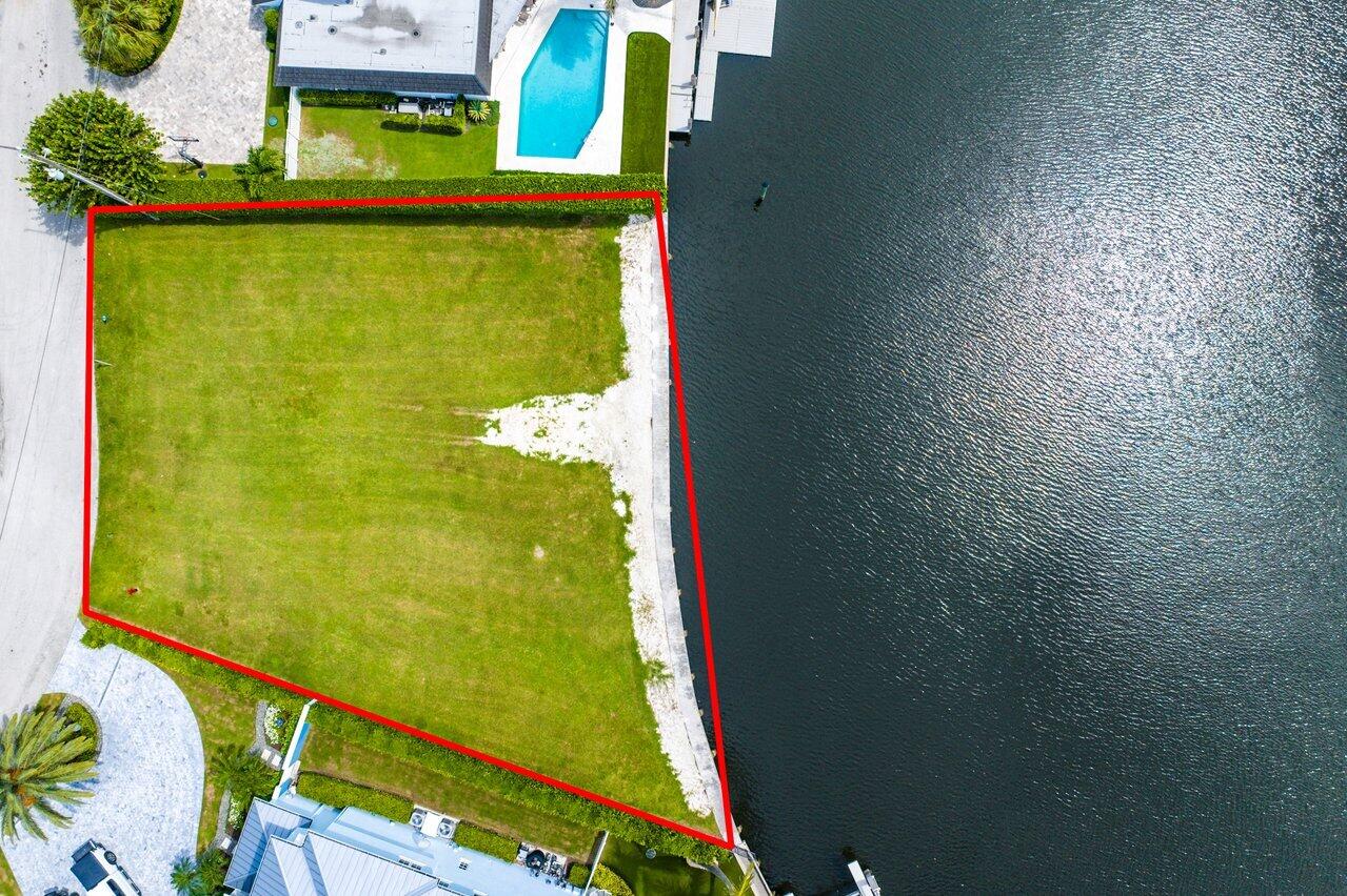 51 River Drive