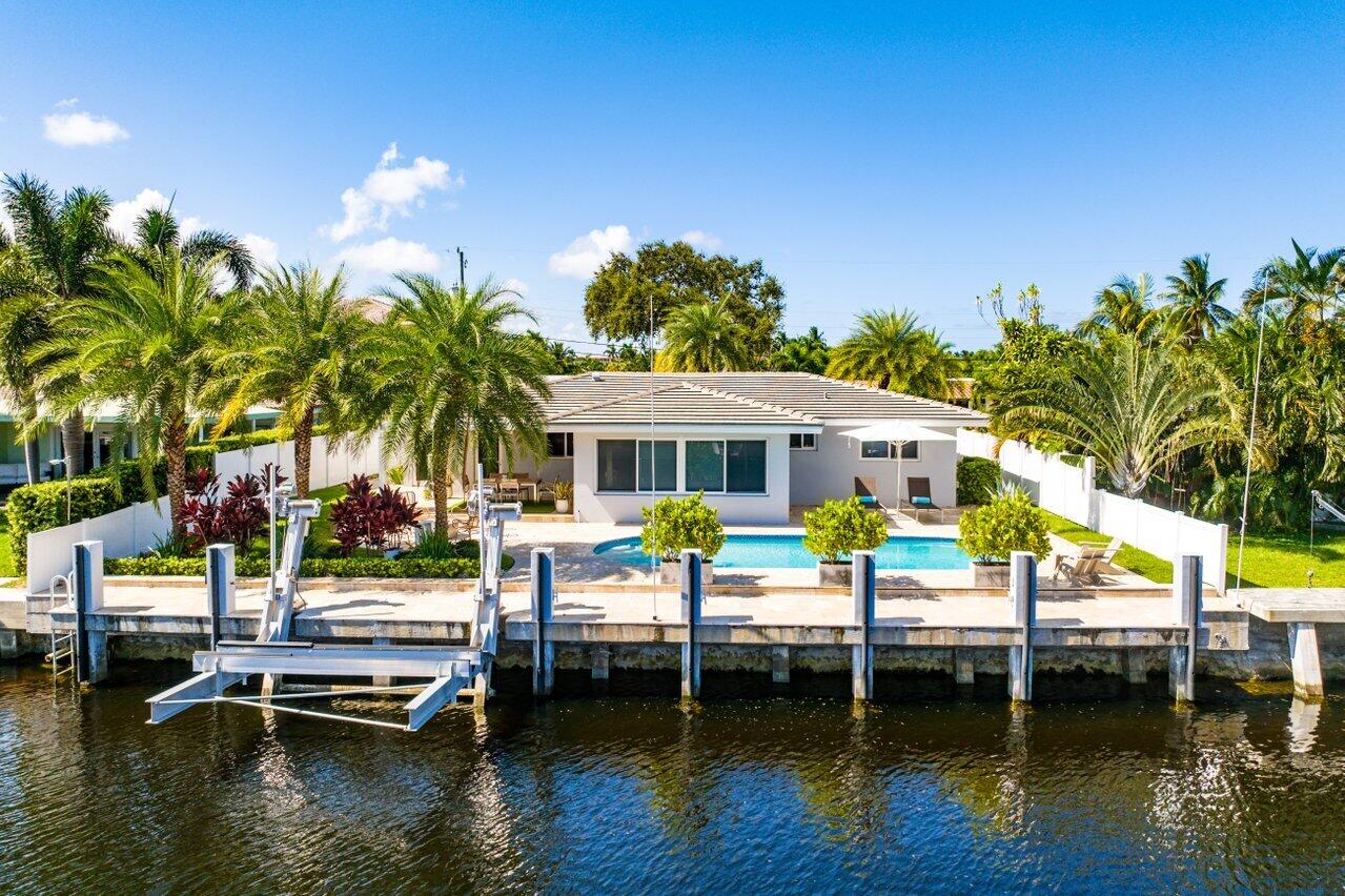 2380 SE 10th Court