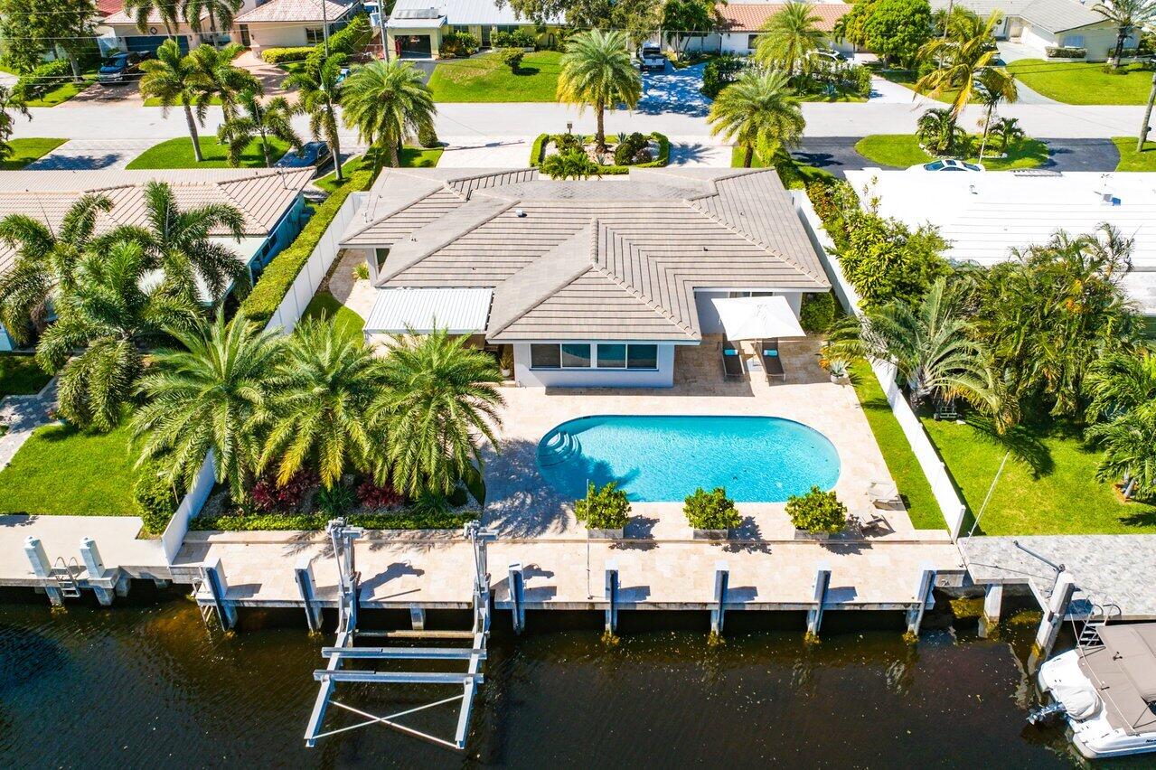 2380 SE 10th Court